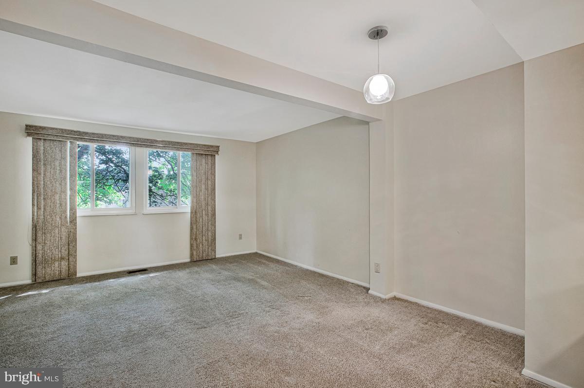 CHESTERFIELD - Residential