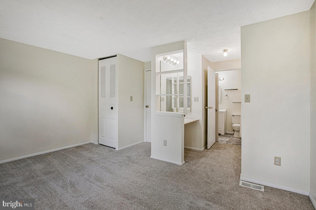 CHESTERFIELD - Residential