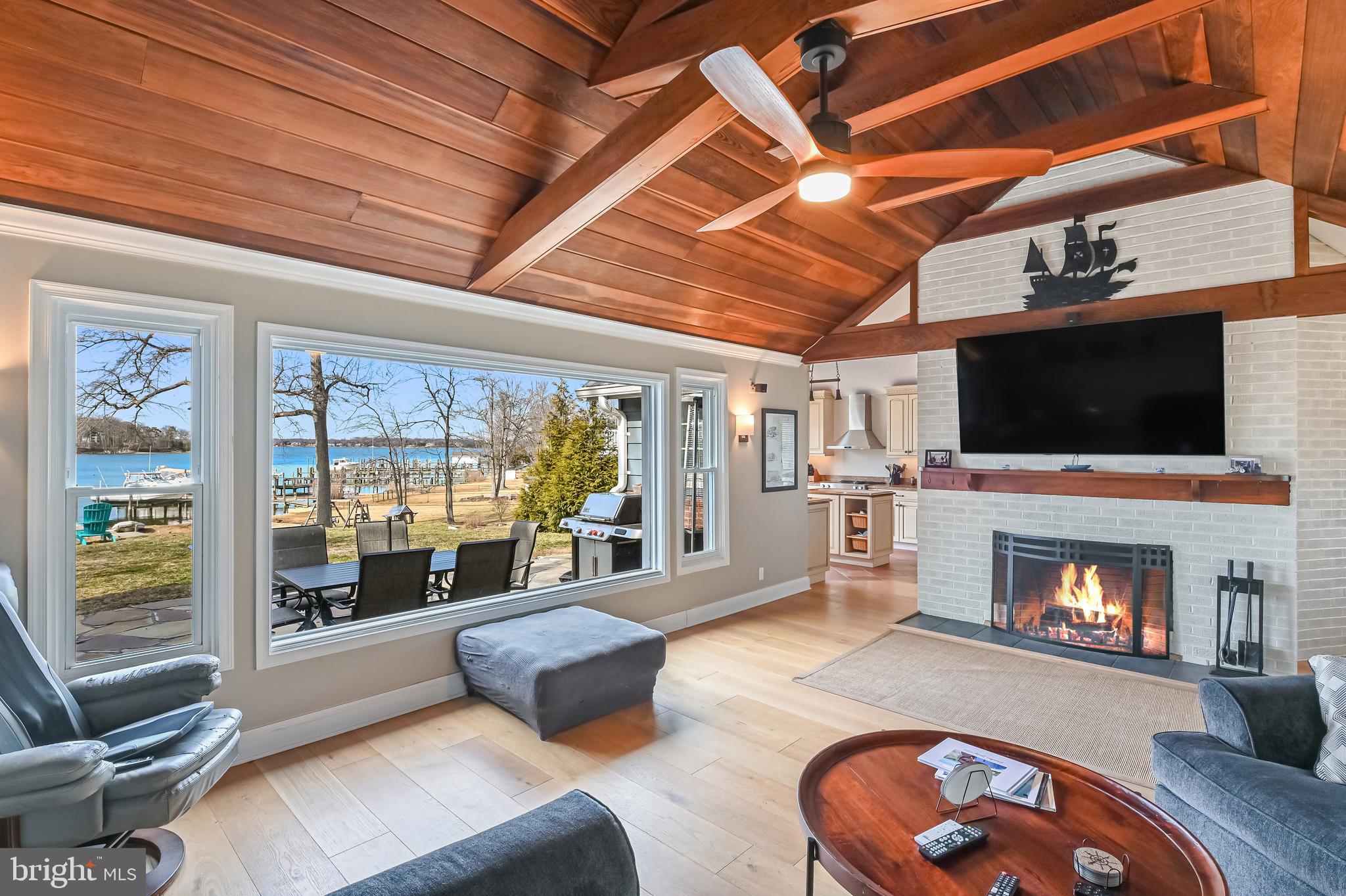 LOCH HAVEN - Residential