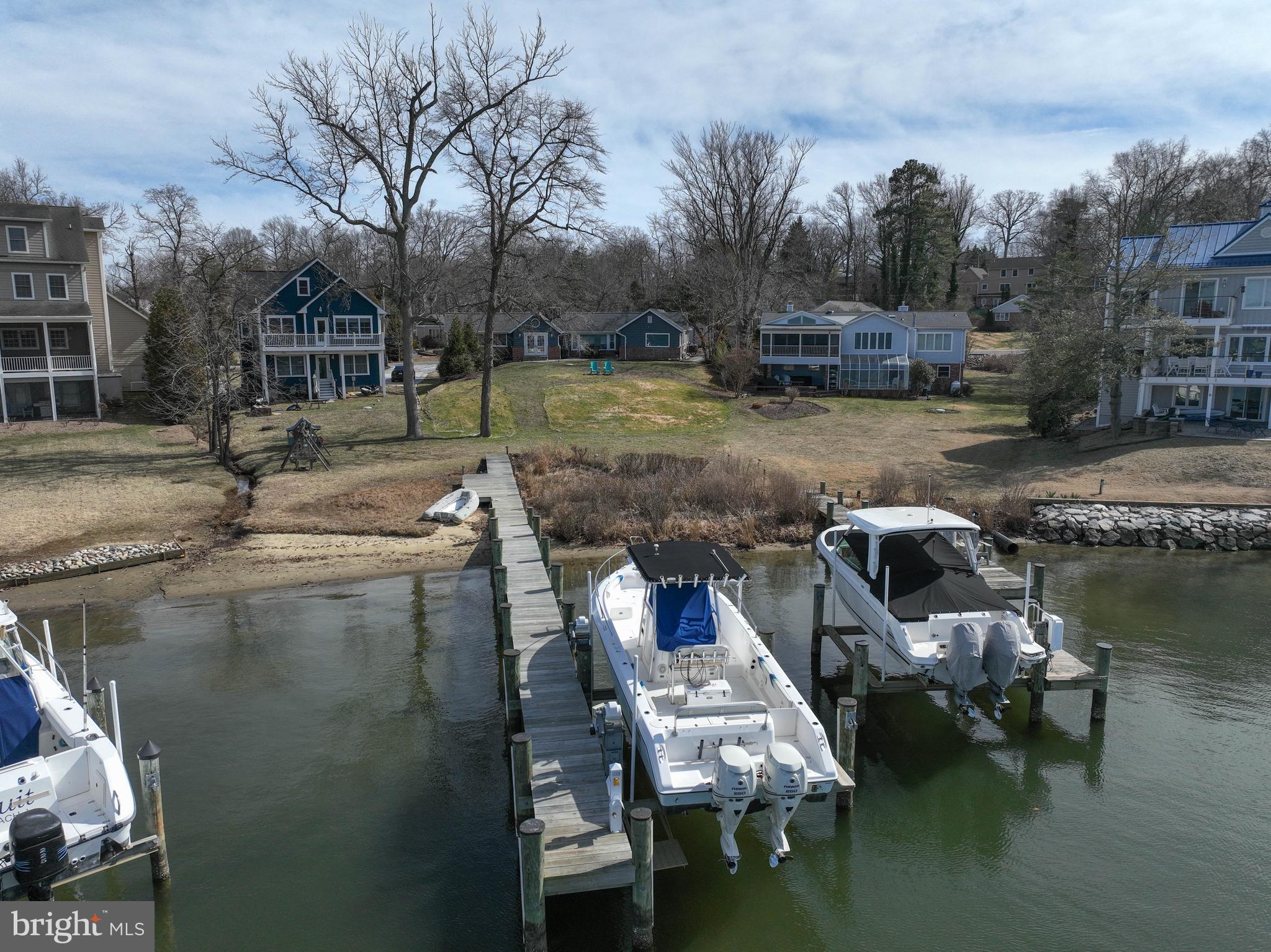 LOCH HAVEN - Residential