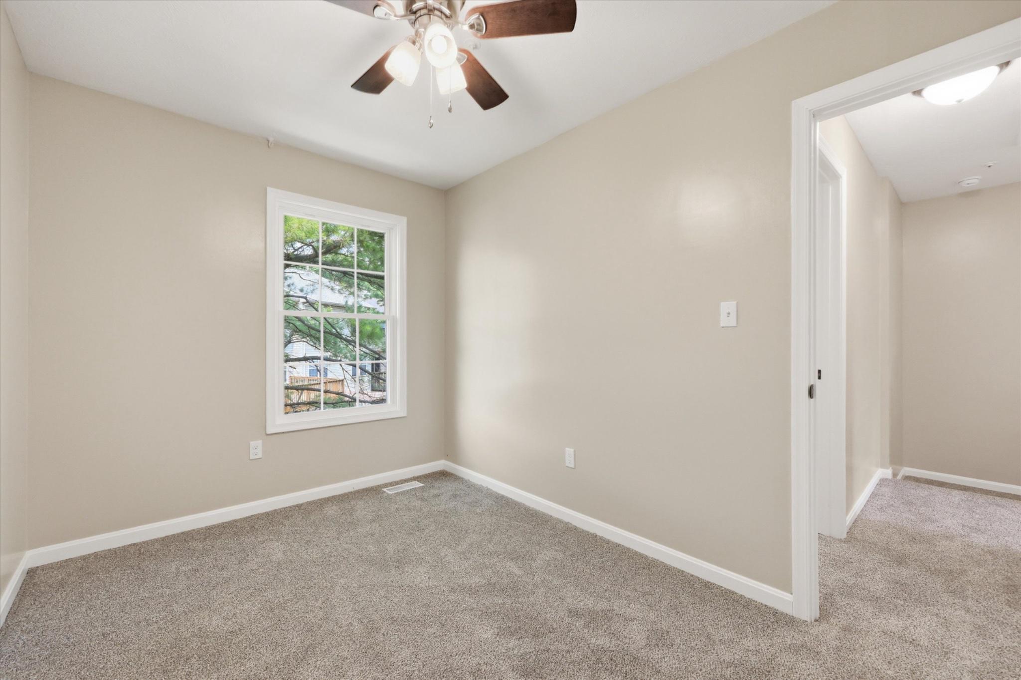 ROBINS GLENN - Residential