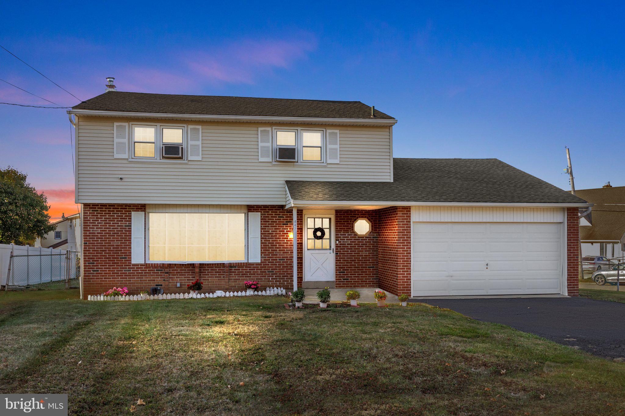 LANGHORNE TERRACE - Residential