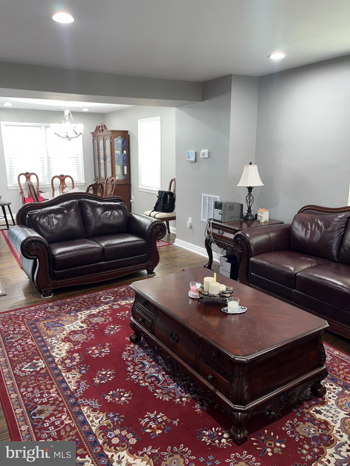 WOODBOURNE HEIGHTS - Residential
