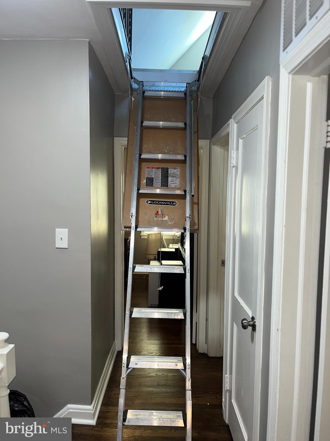 WOODBOURNE HEIGHTS - Residential