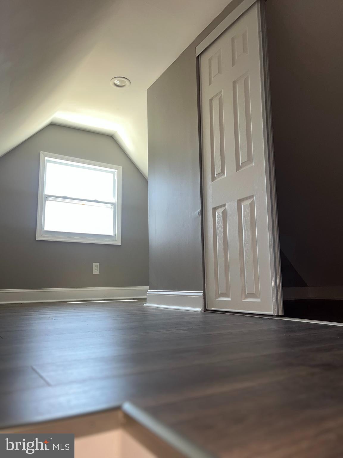 WOODBOURNE HEIGHTS - Residential