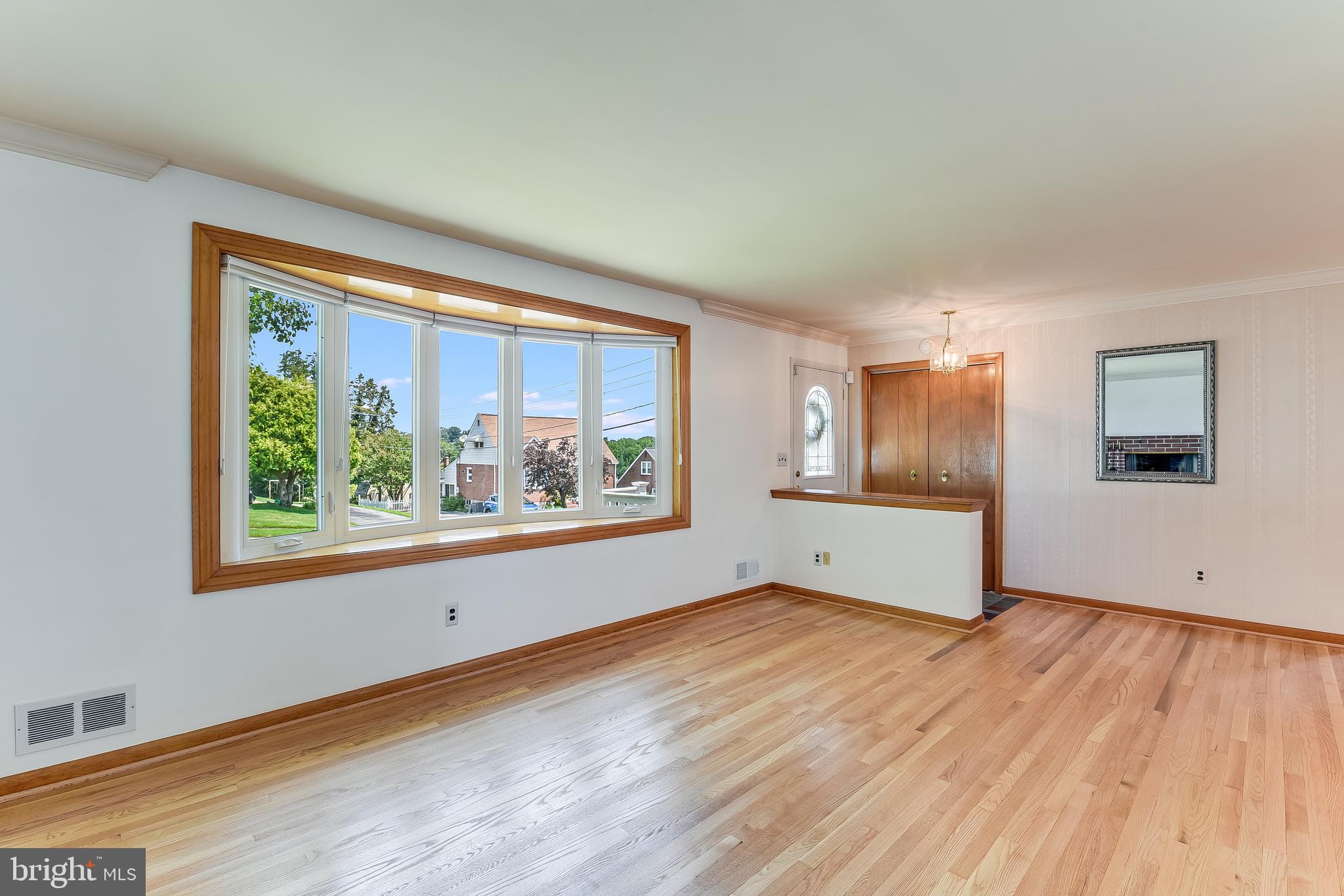 CAMELOT - Residential