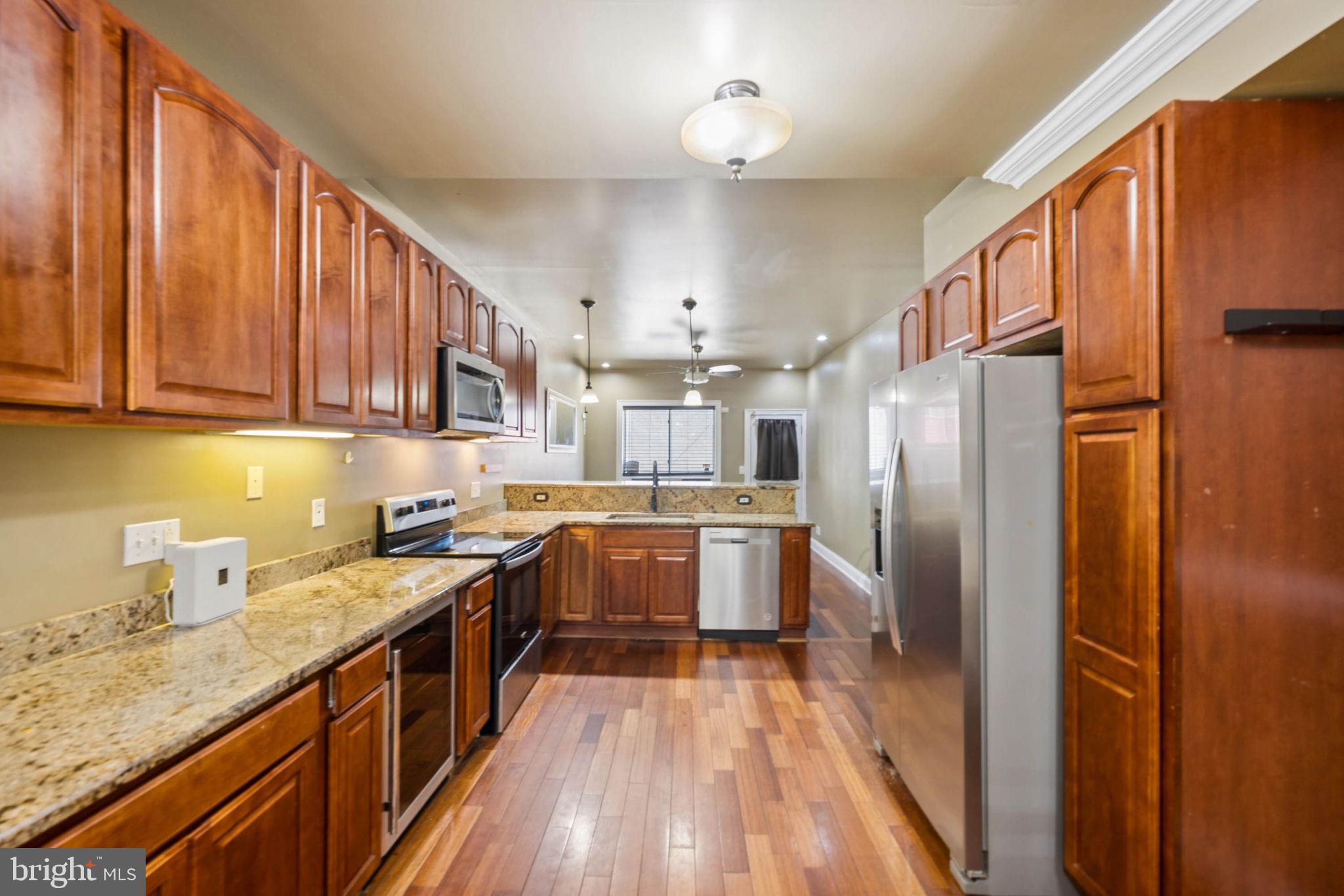 BUTCHERS HILL - Residential