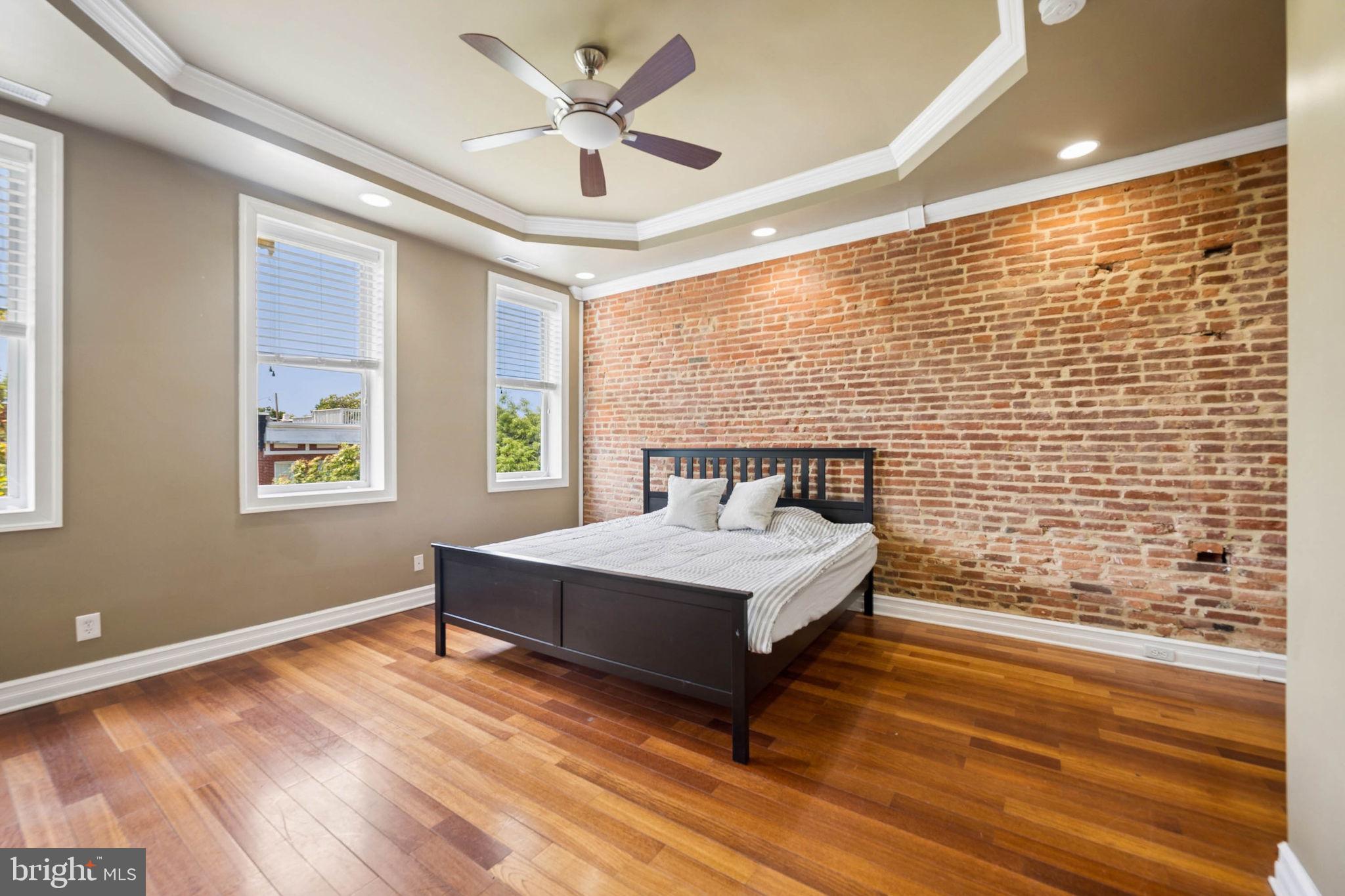 BUTCHERS HILL - Residential
