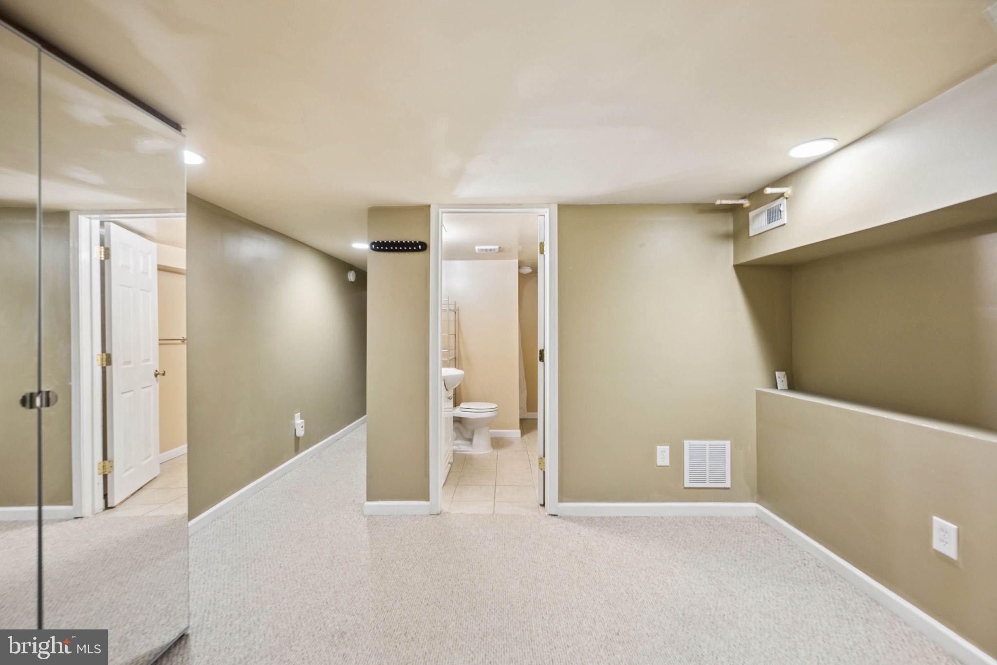 BUTCHERS HILL - Residential