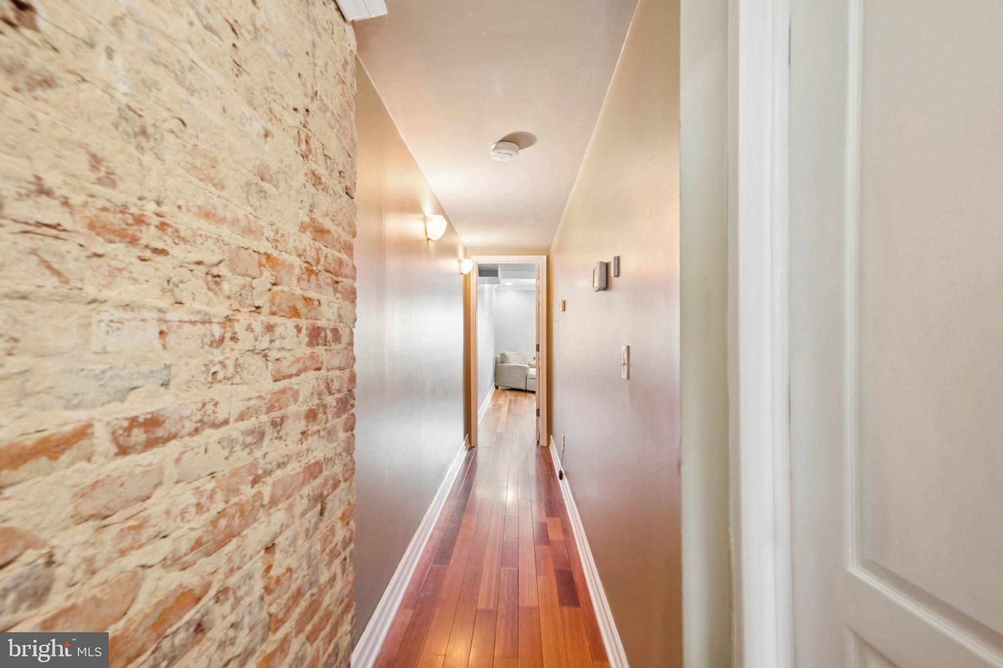 BUTCHERS HILL - Residential