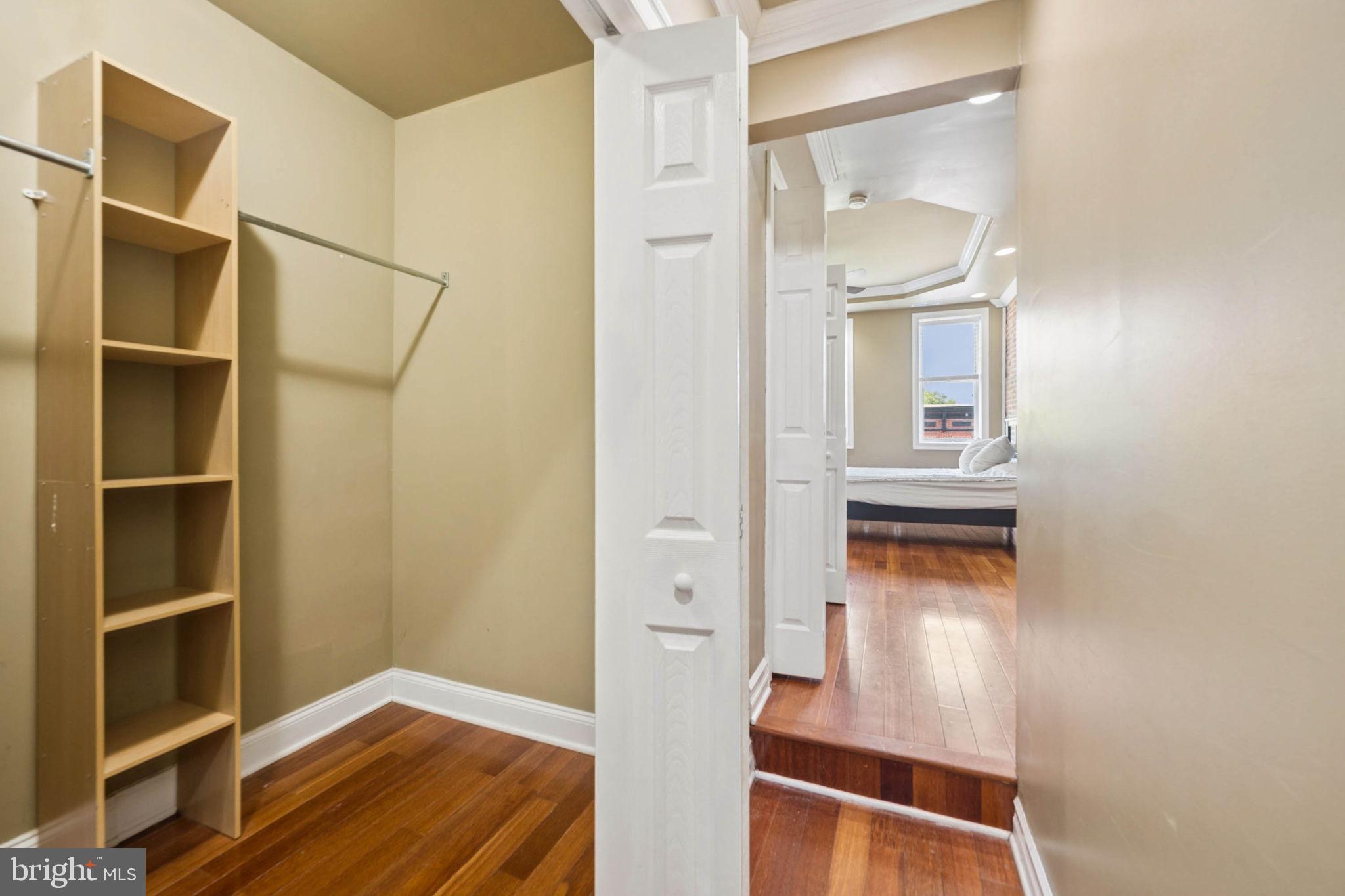 BUTCHERS HILL - Residential