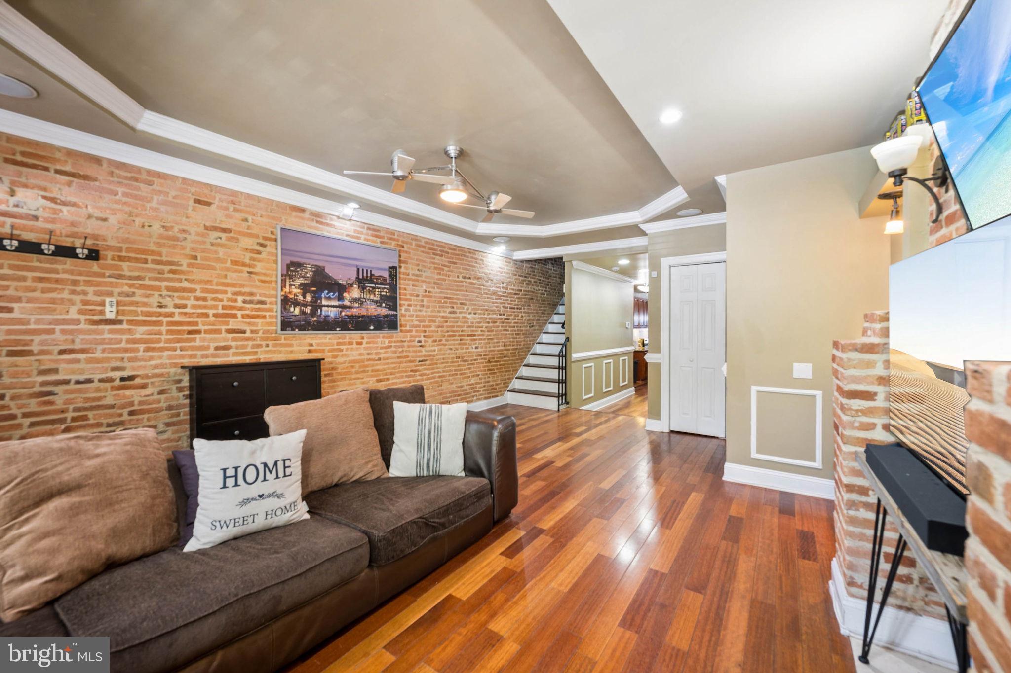BUTCHERS HILL - Residential