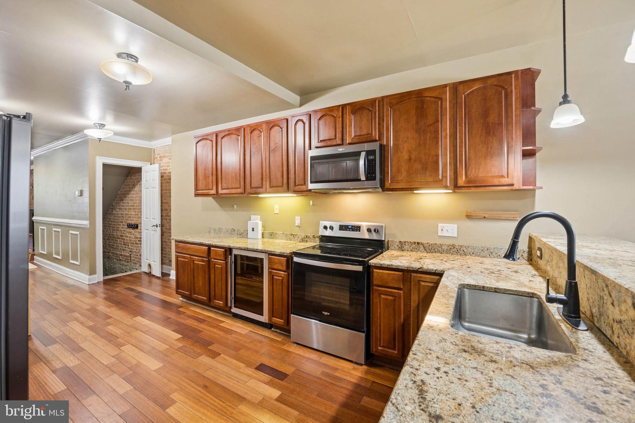 BUTCHERS HILL - Residential