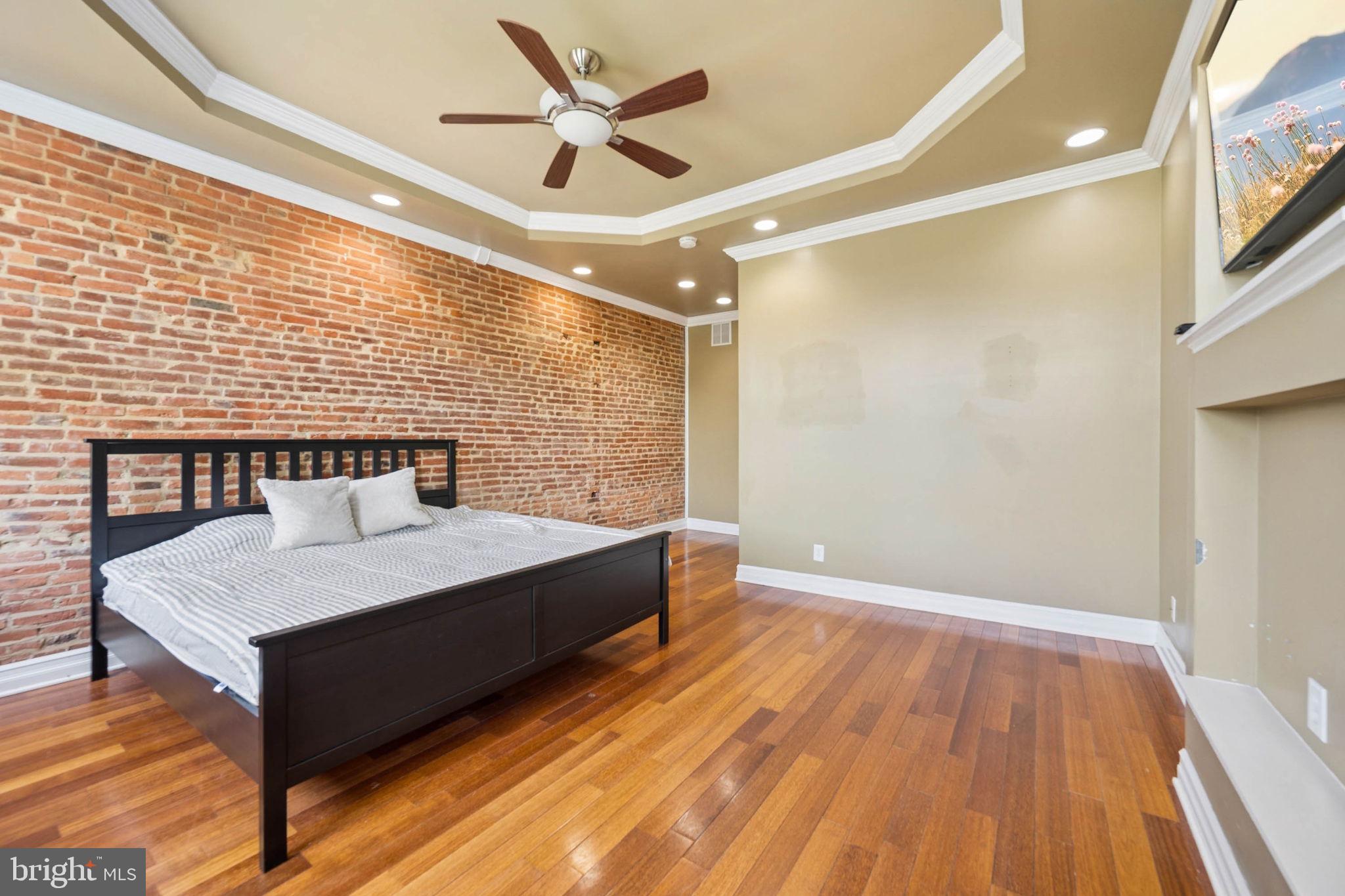 BUTCHERS HILL - Residential