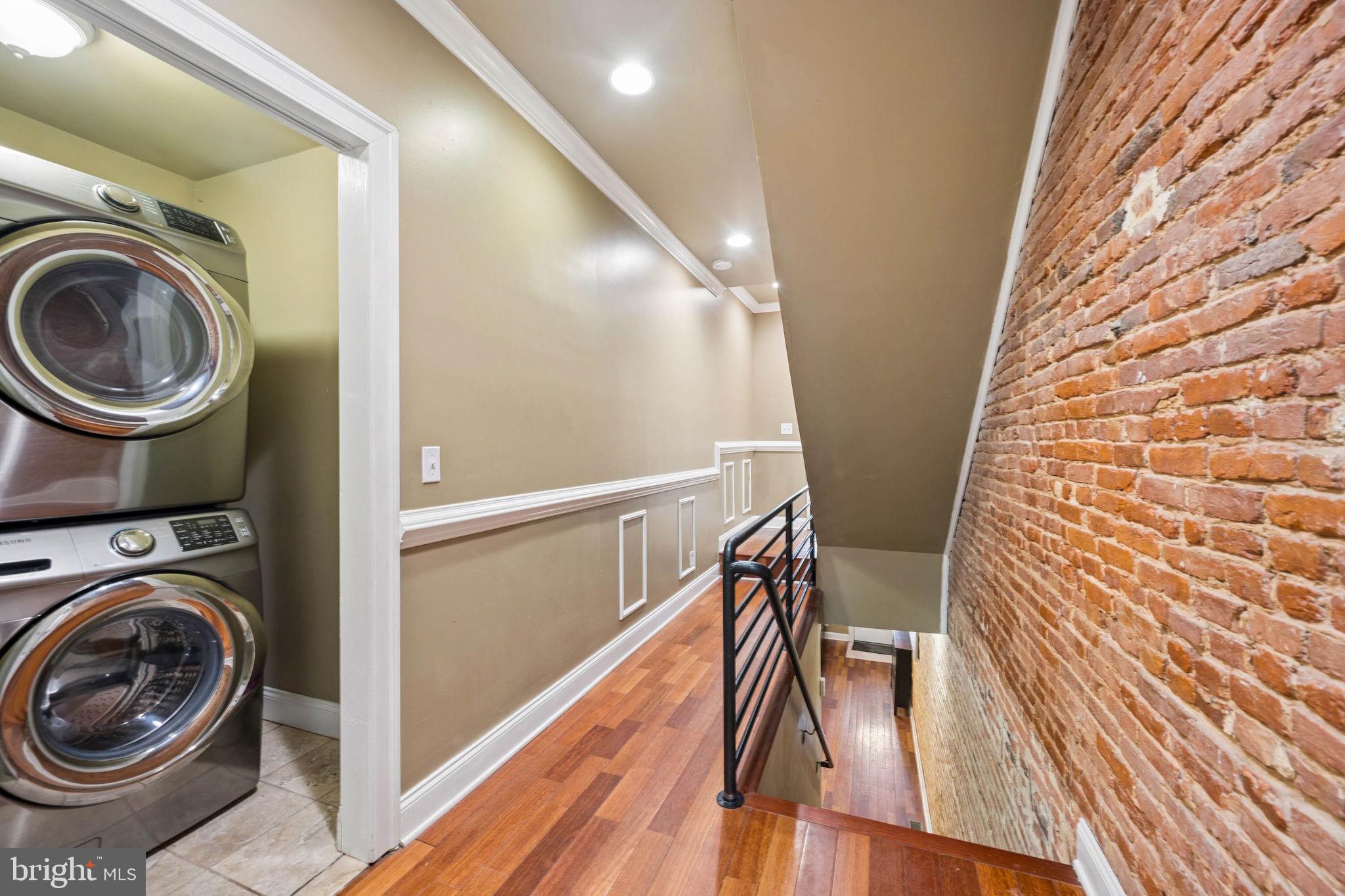 BUTCHERS HILL - Residential