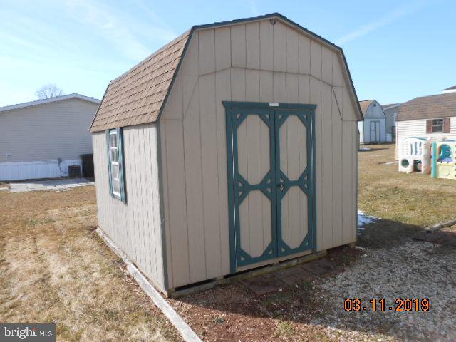 WALNUT GROVE MOBILE HOME PARK - Residential