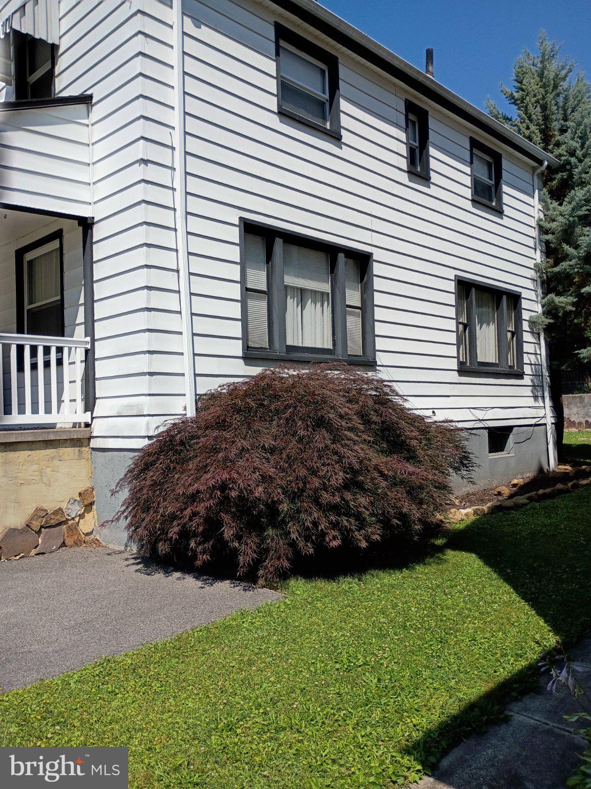 WEST SIDE - Residential