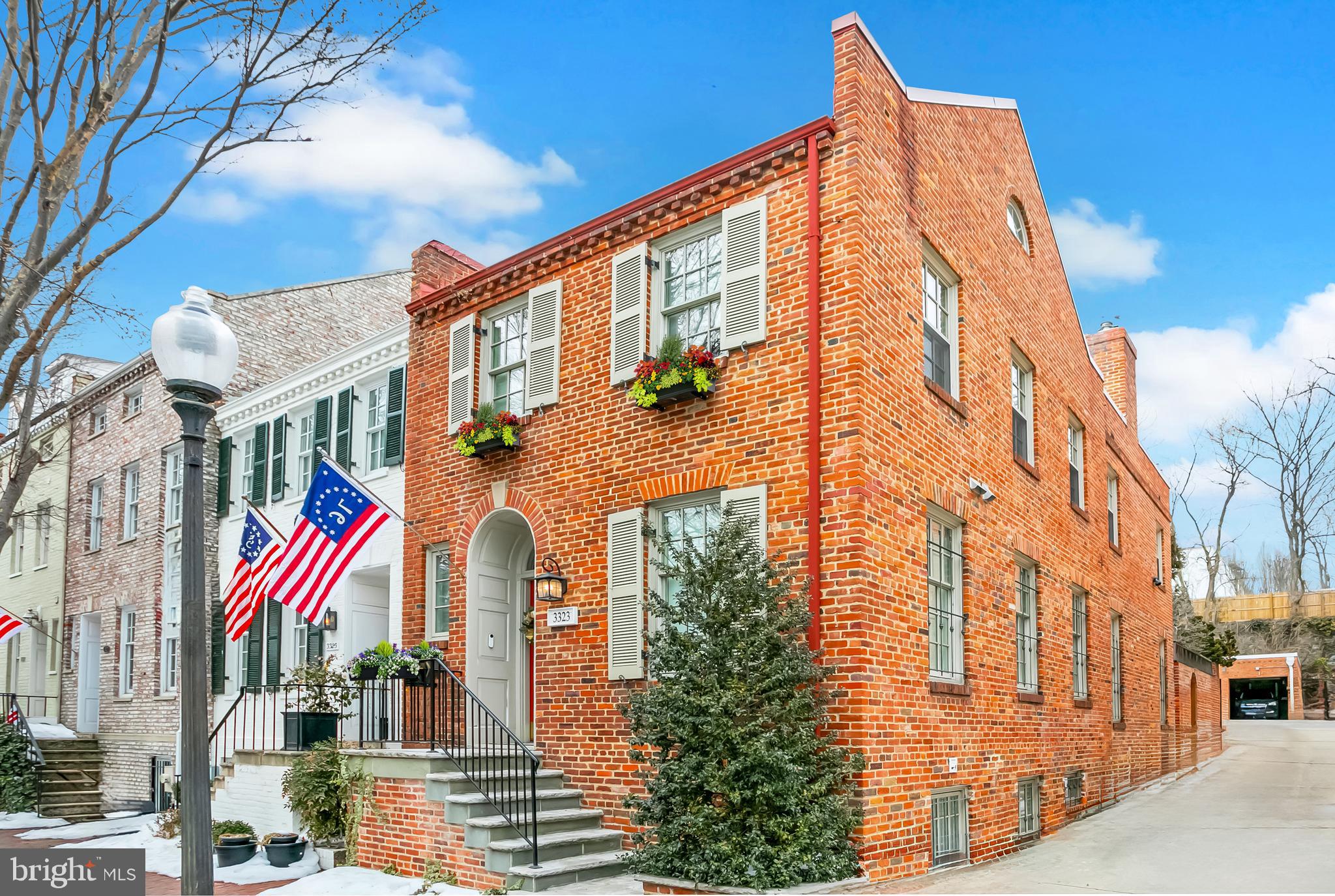 GEORGETOWN - Residential
