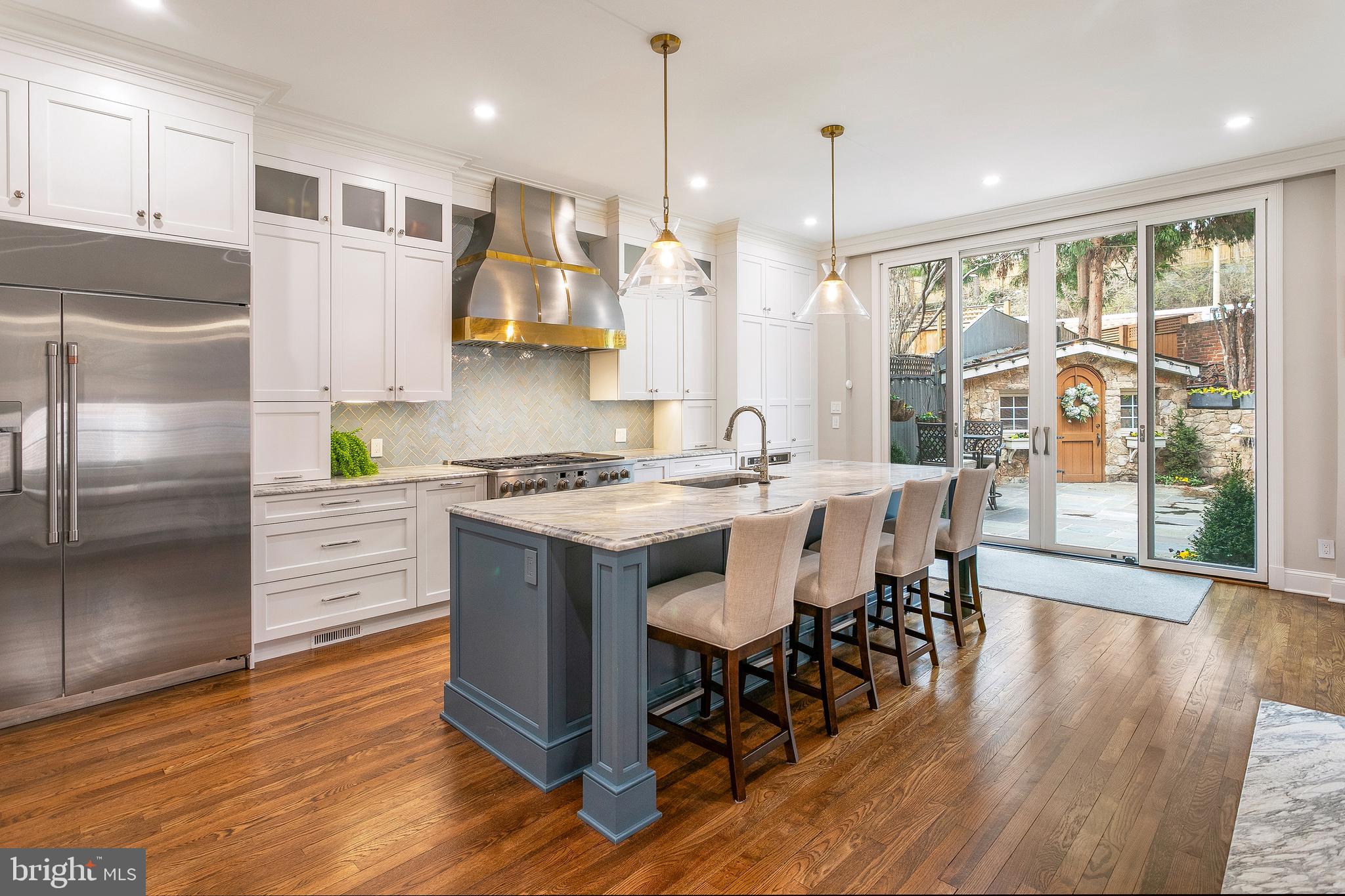 GEORGETOWN - Residential
