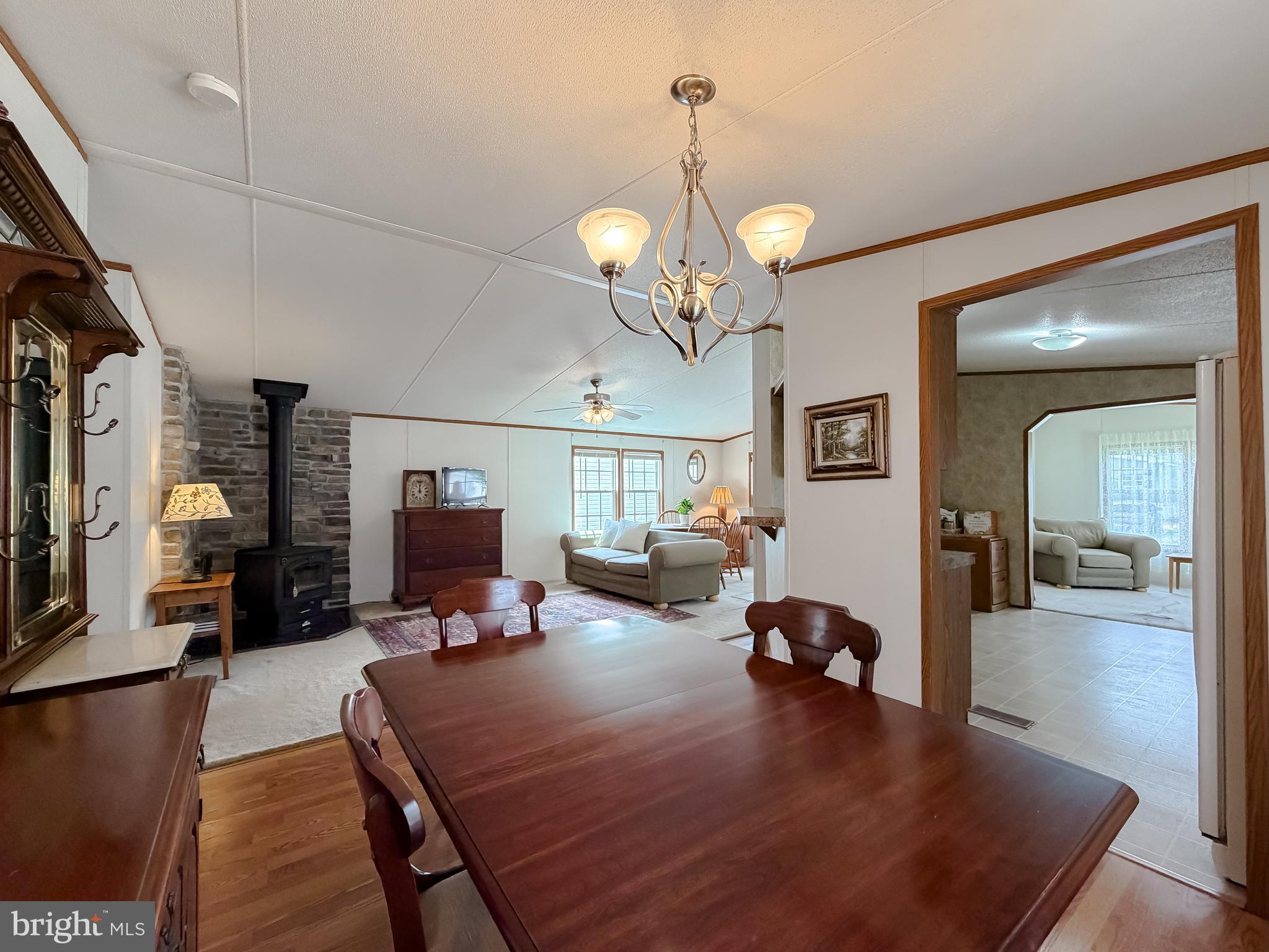 BOONES ESTATES - Residential