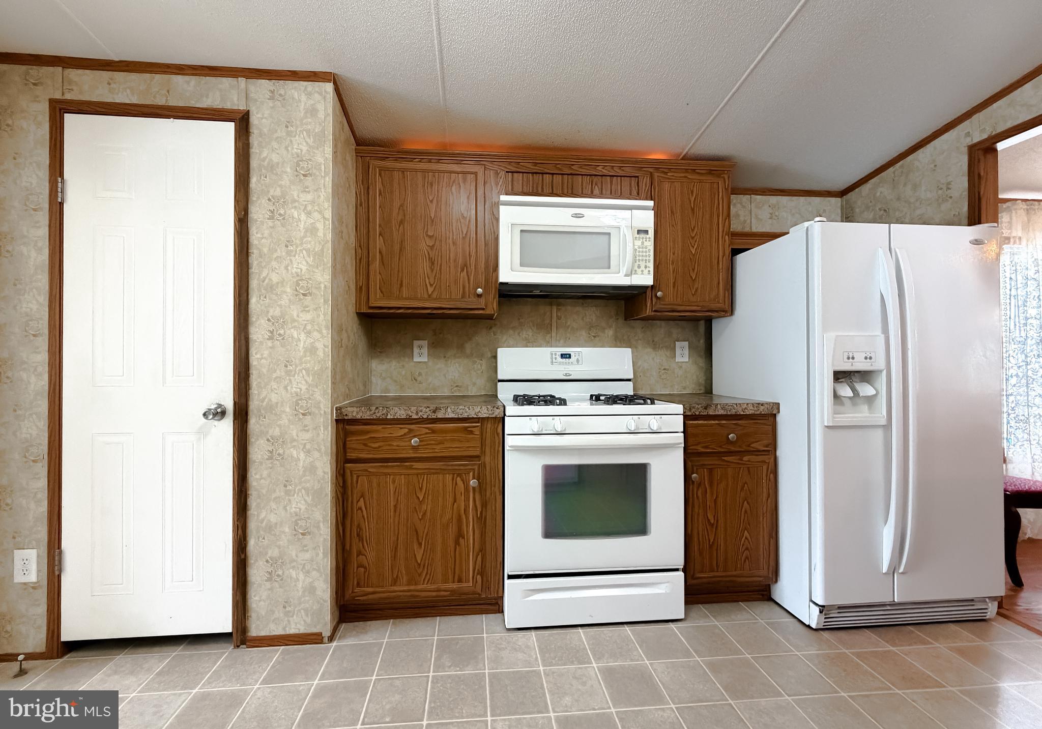 BOONES ESTATES - Residential