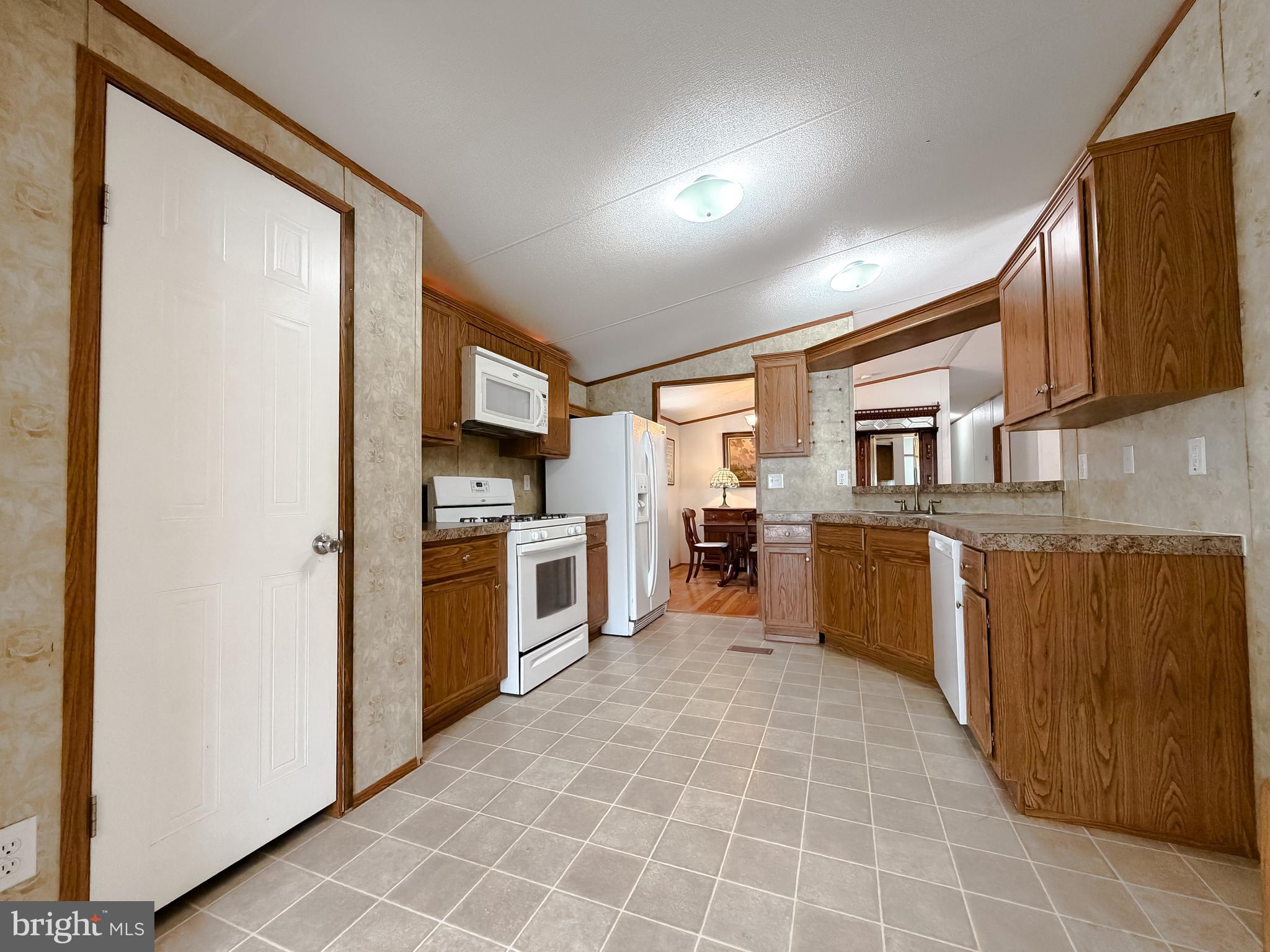 BOONES ESTATES - Residential