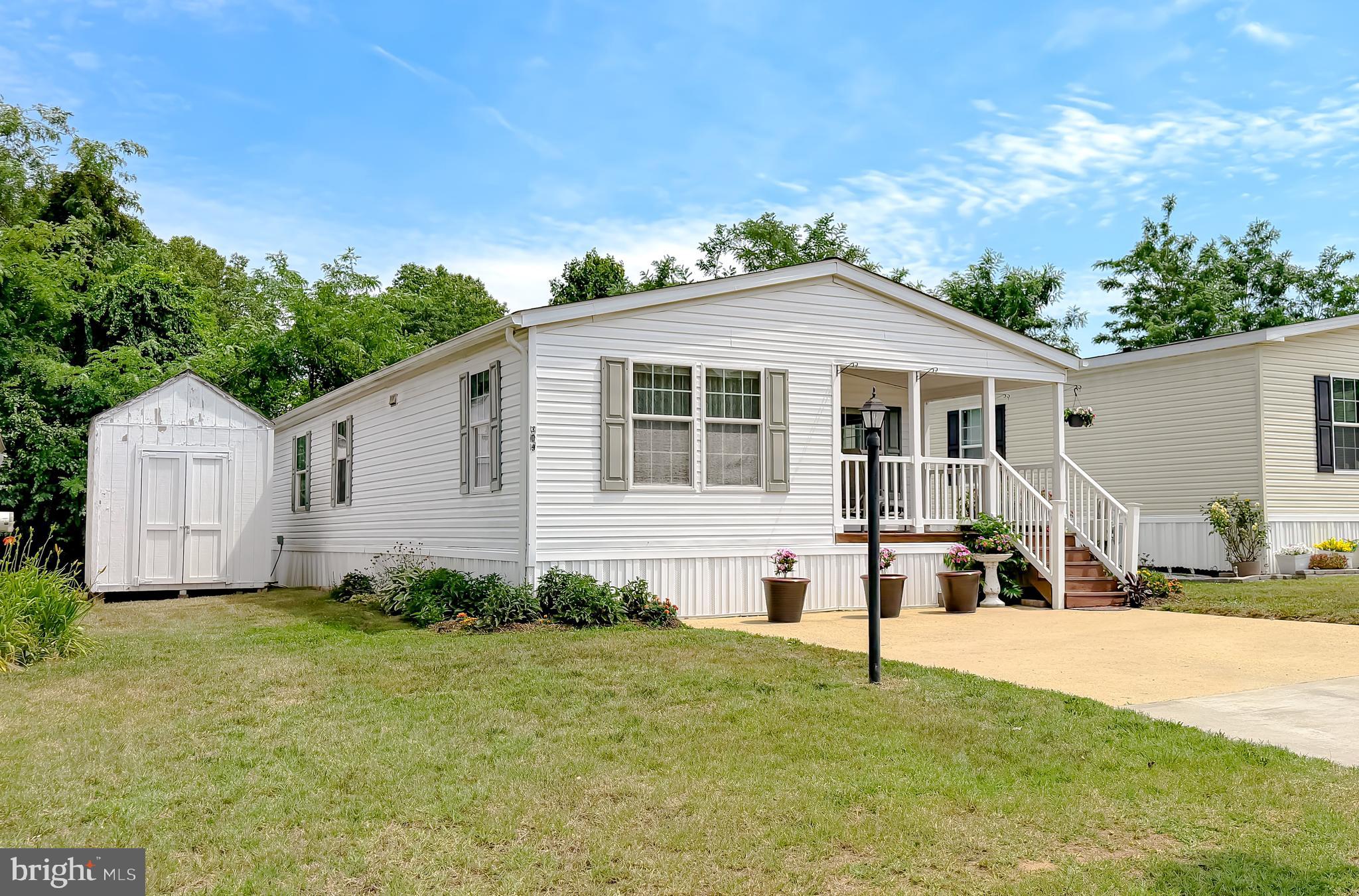 BOONES ESTATES - Residential