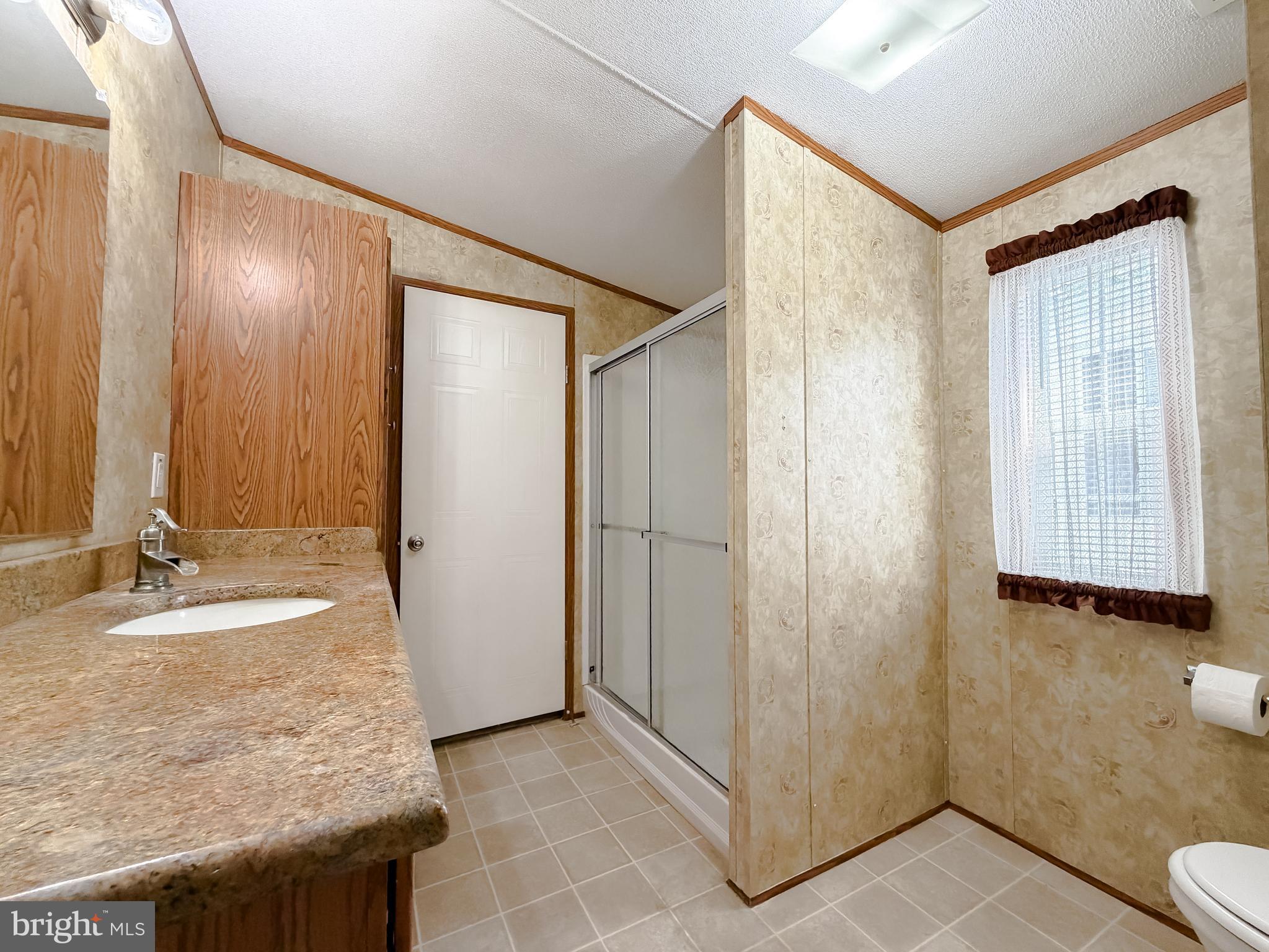 BOONES ESTATES - Residential