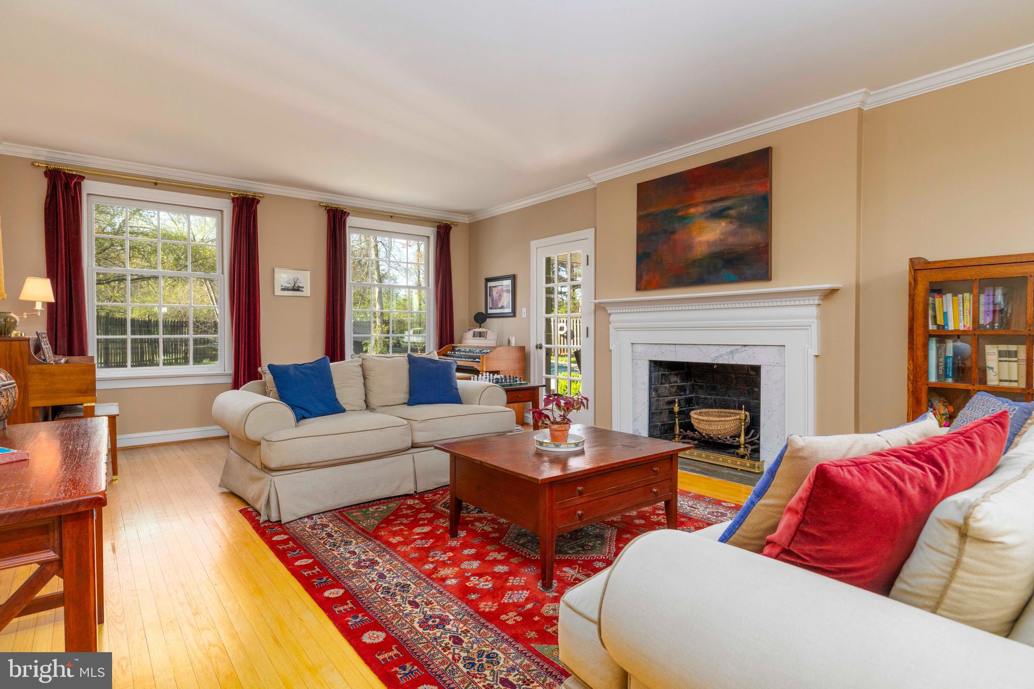 THE PINES - Residential
