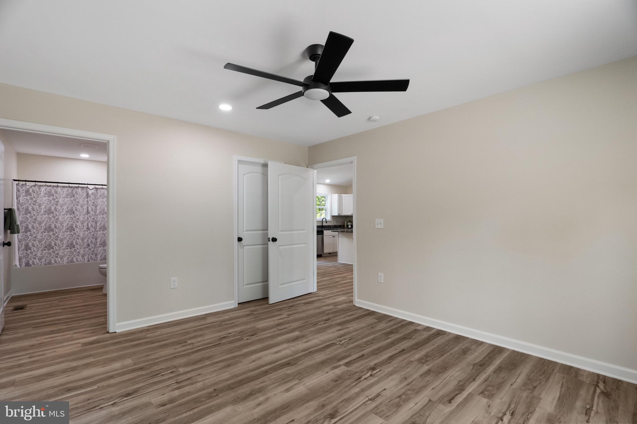 SHANNONDALE - Residential