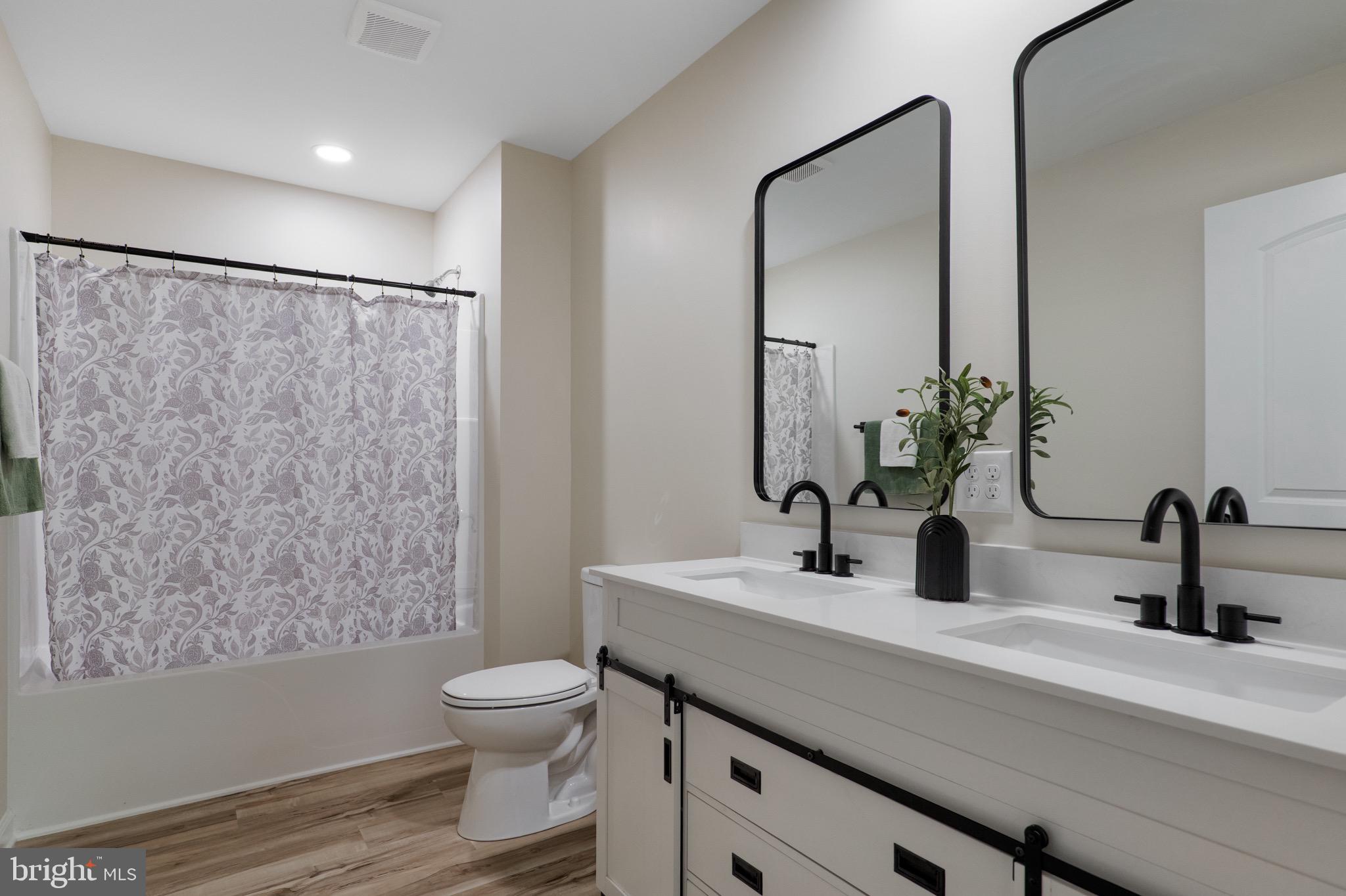 SHANNONDALE - Residential