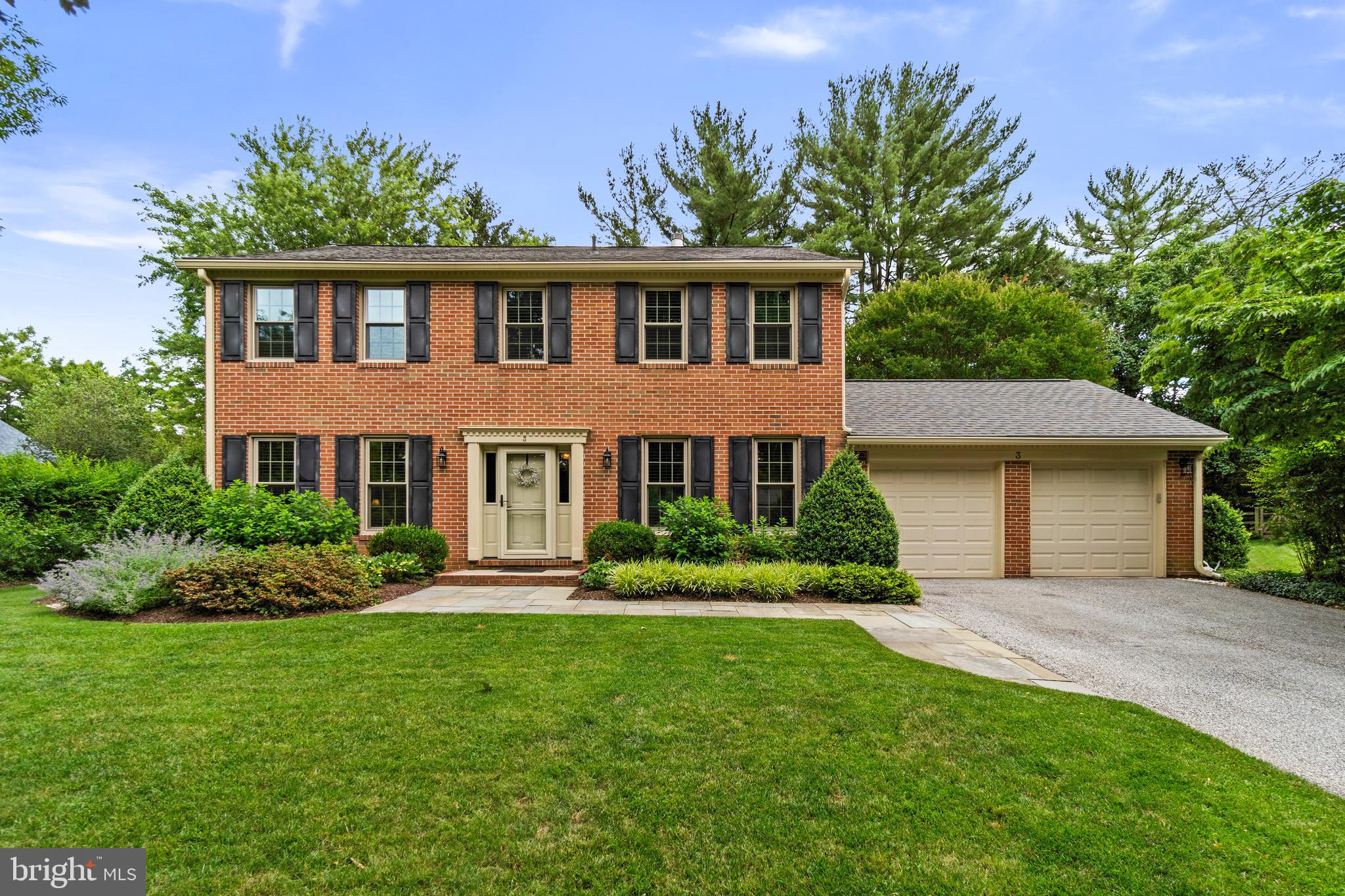 Fabulous opportunity to own a 4 bedroom 2 full and 2 half bath colonial with 2 car garage in the highly desirable and affluent Charlesbrooke at Pinehust community.  Gleaming hardwood floors throughout the main level living room, family room, dining room, kitchen and coat room/pantry. Interior French doors separate the living room and family room areas. The living room has a cozy wood burning stove with brick surround and built-in book shelves and cabinets. Sliding glass doors provide access to an outside patio located on the lovely level back yard area. The sunny eat-in kitchen has recessed lighting, white cabinetry, stainless steel appliances, gas stove, backsplash surround, wall oven and granite countertops. Upper level has 4 carpeted bedrooms and 2 full bathrooms -- one off the hallway and one in the primary bedroom suite. Major portion of the lower level is finished with LVP flooring. The unfinished area includes the laundry area and lots of room for storage, use as an exercise room, etc. One half bathroom also on main level and another half bathroom on lower level. Fantastic community pool and tennis courts also available. Must see this gem located in a highly sought after neighborhood with lots of mature trees. Won't last long!!!