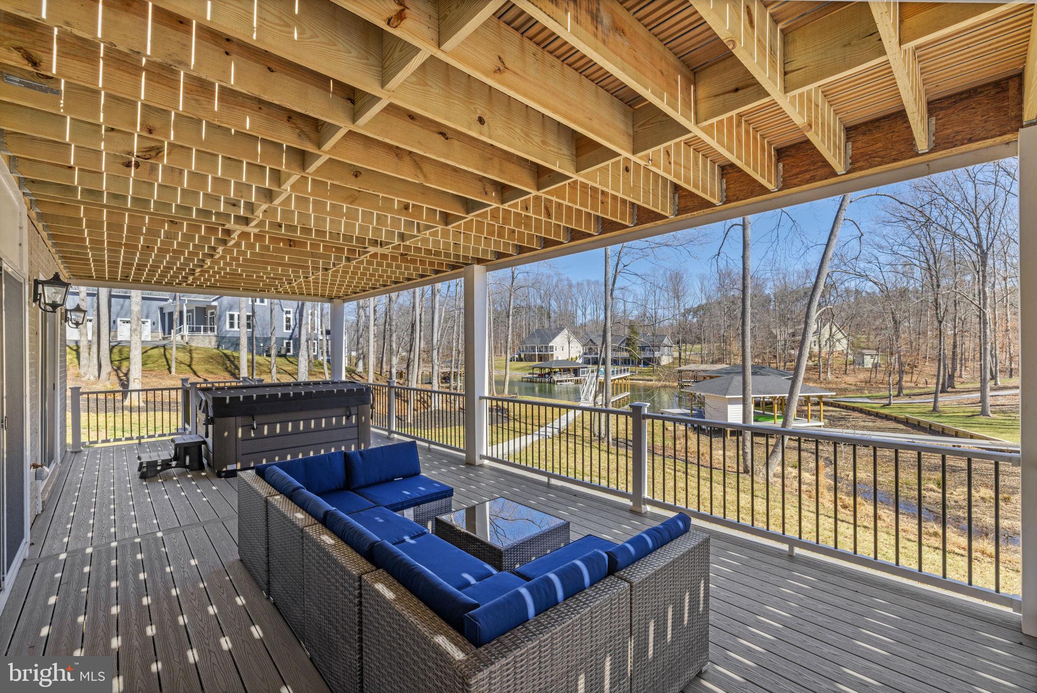 MILL RUN - Residential