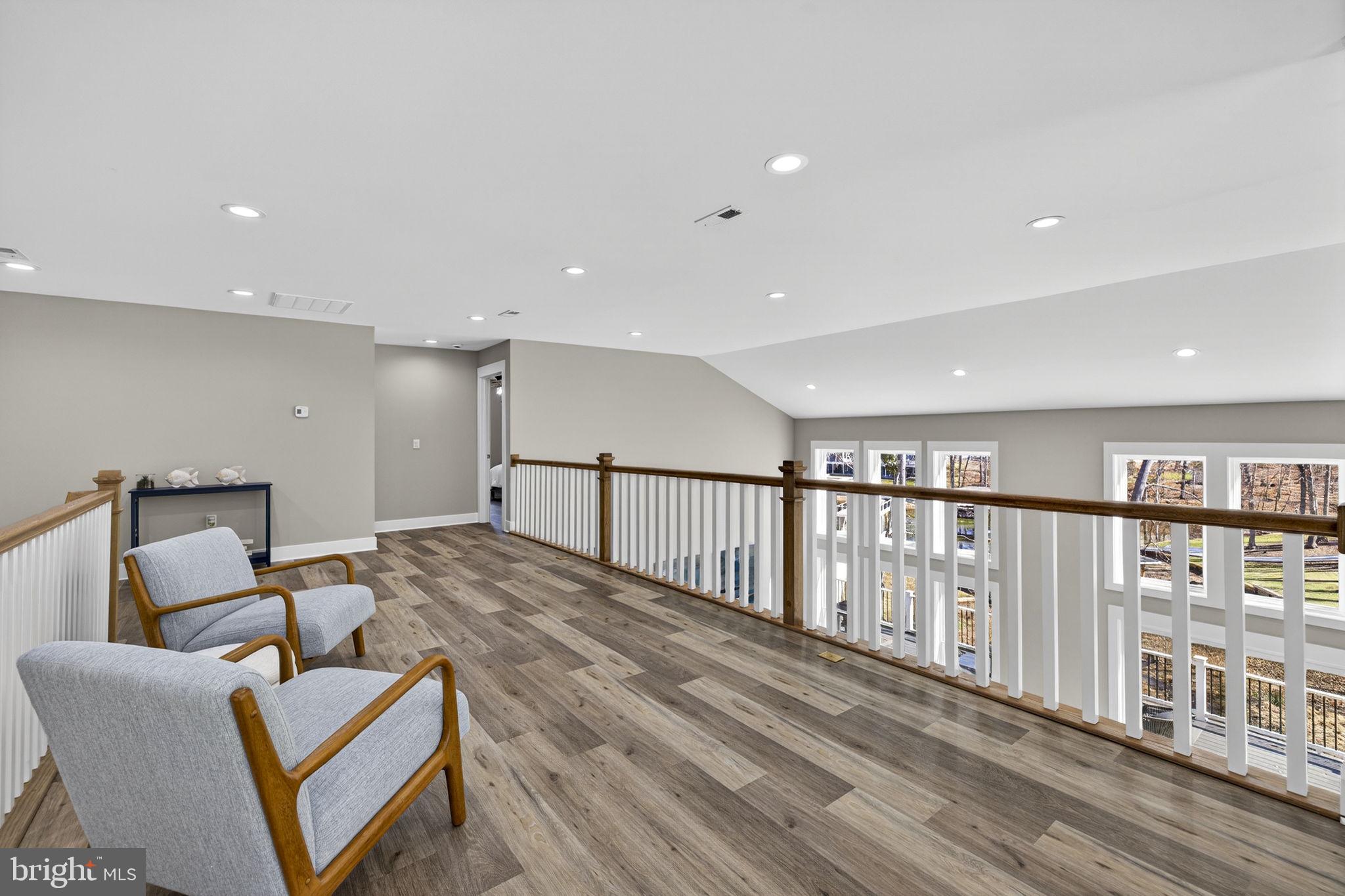 MILL RUN - Residential