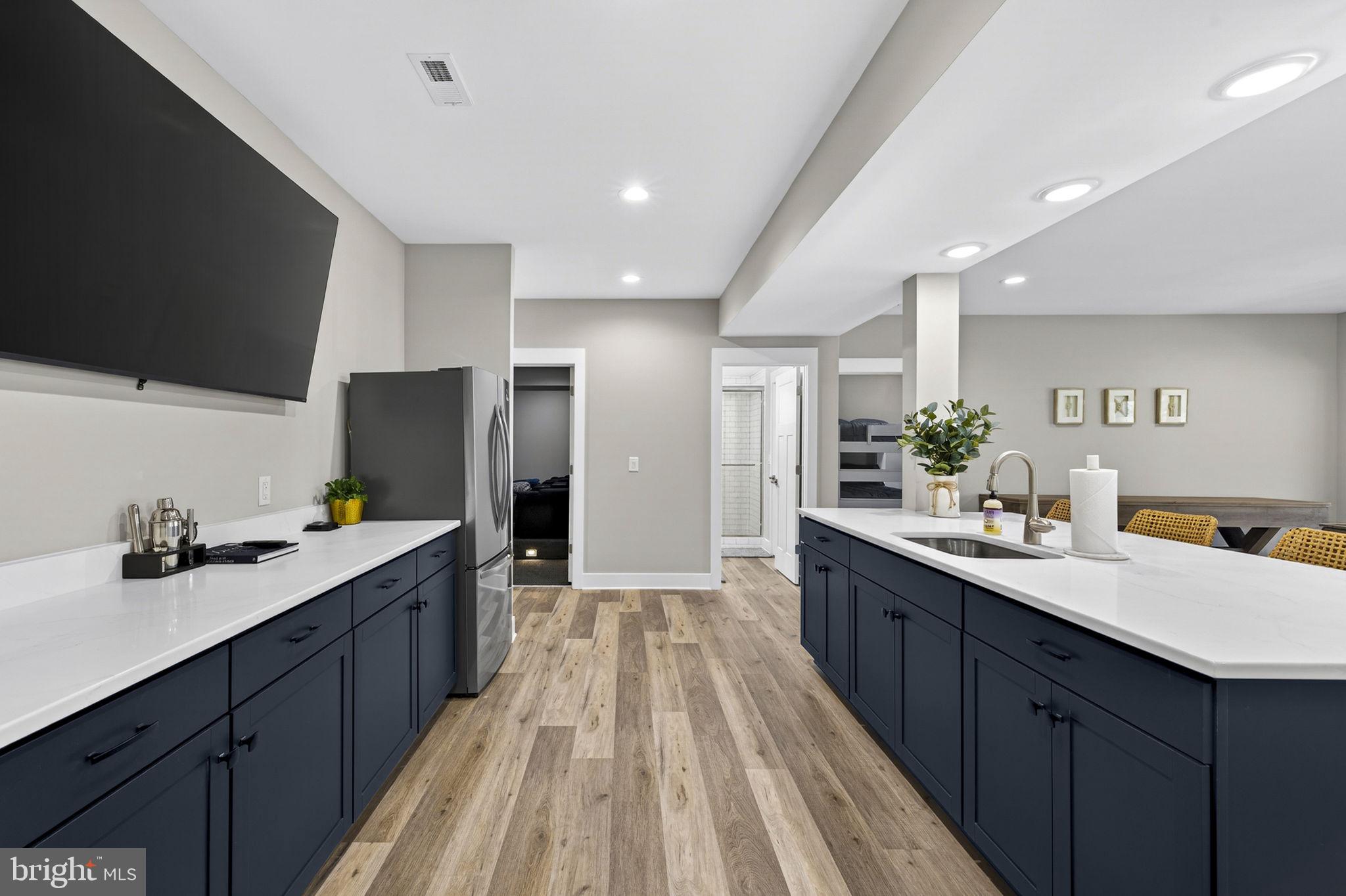 MILL RUN - Residential