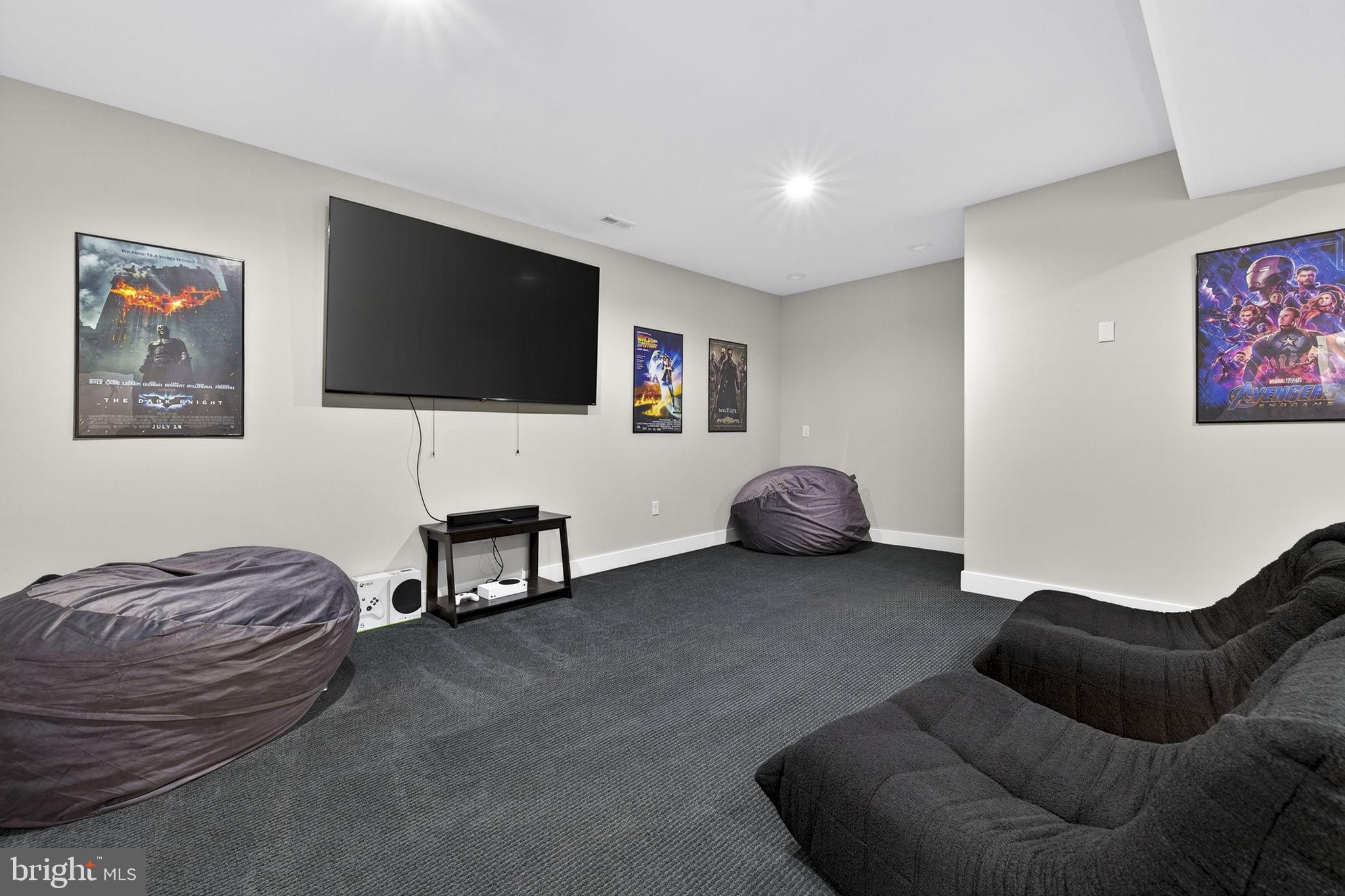 MILL RUN - Residential