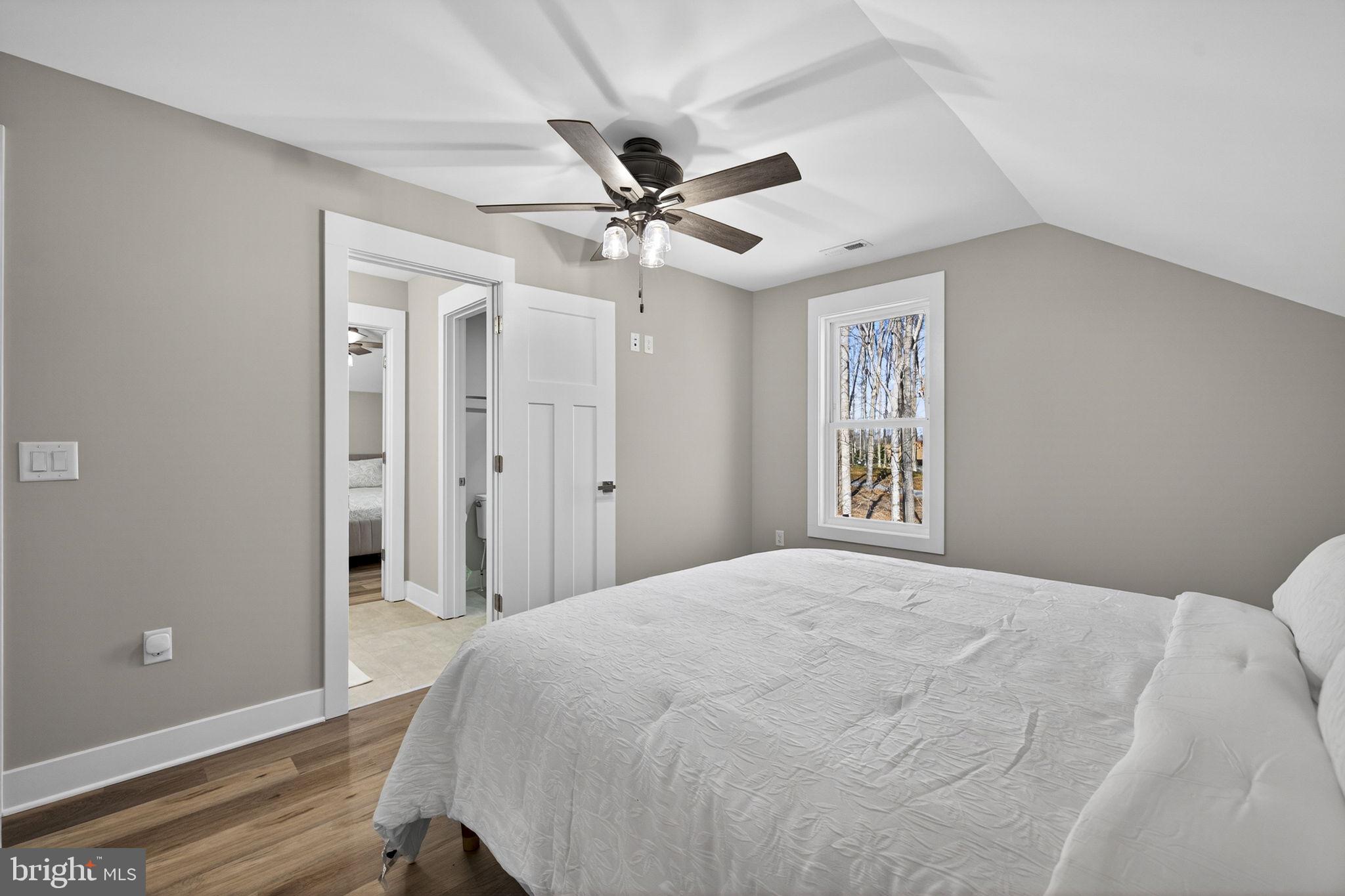 MILL RUN - Residential