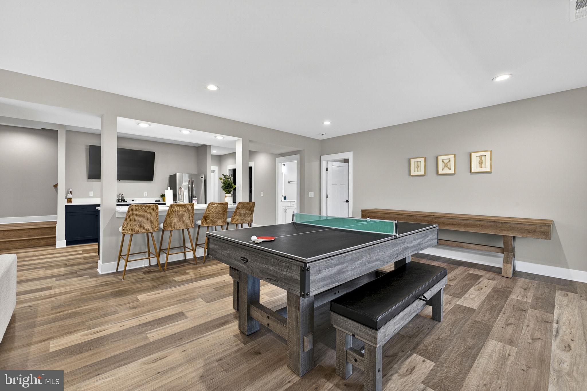 MILL RUN - Residential