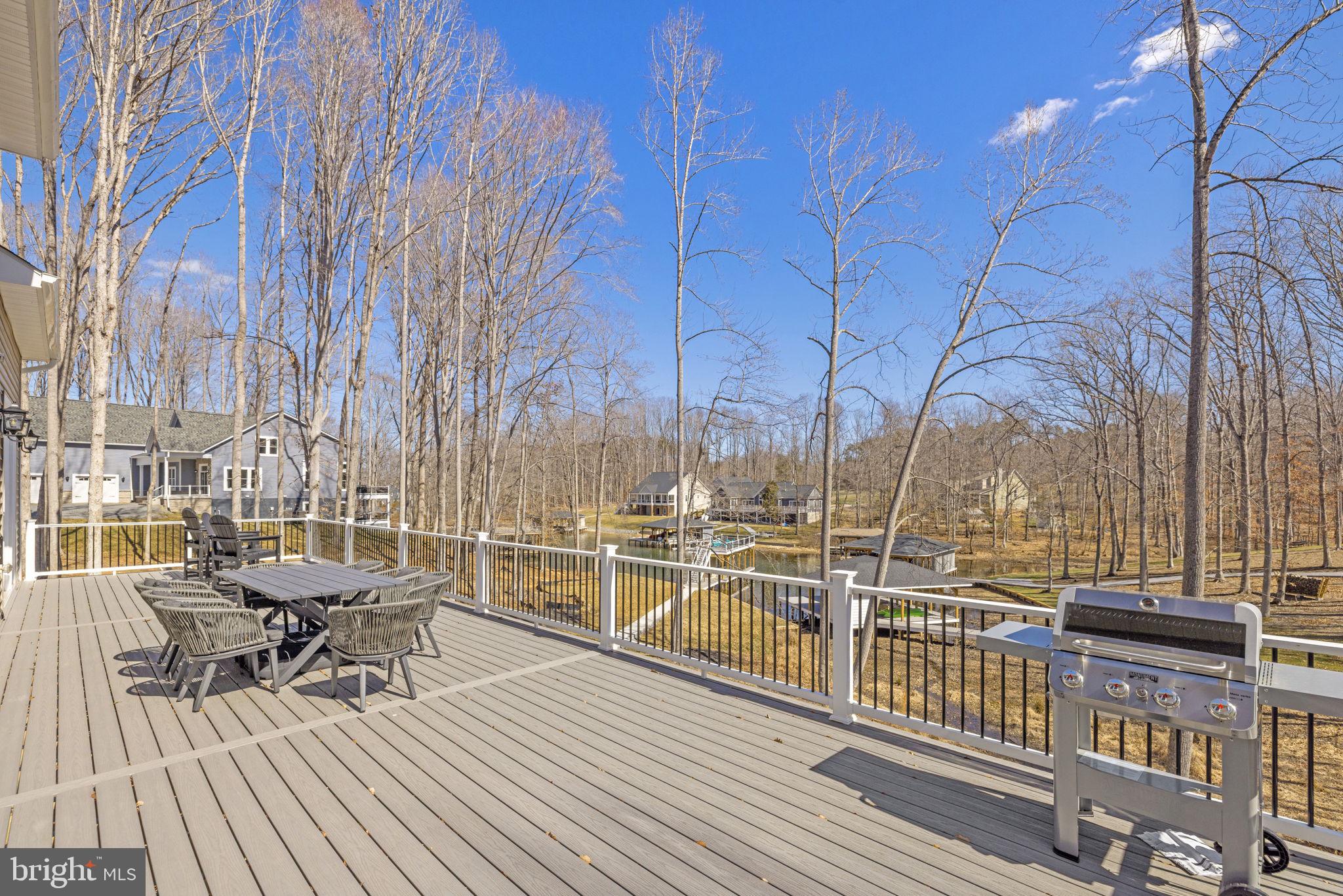 MILL RUN - Residential