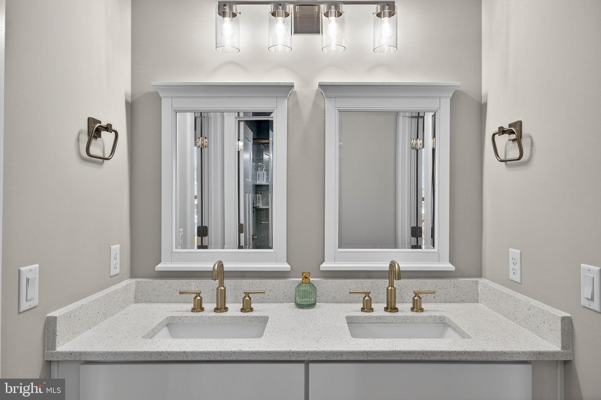 MILL RUN - Residential