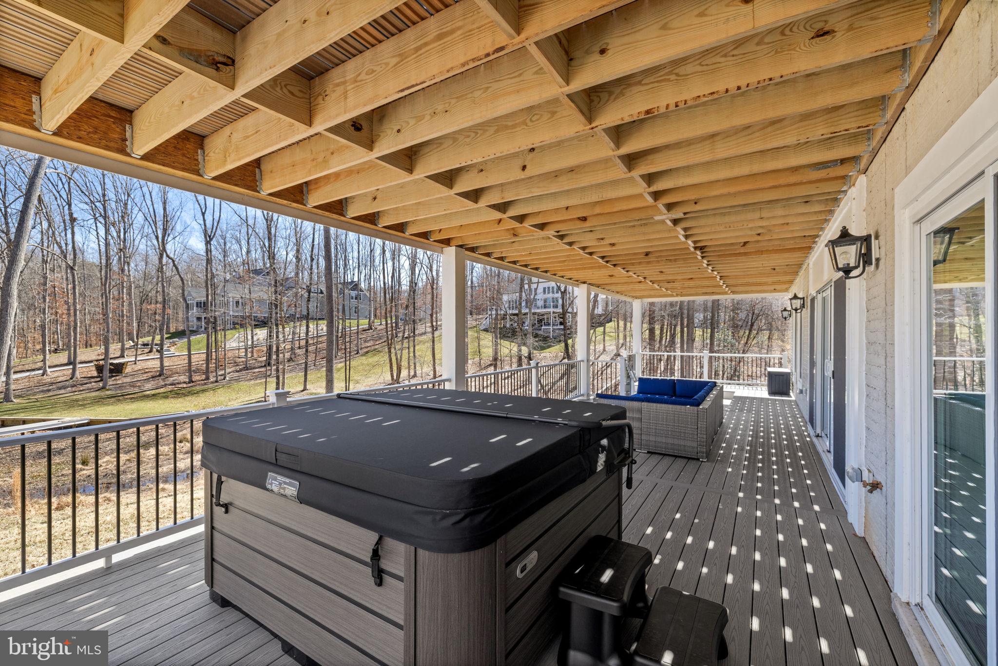 MILL RUN - Residential