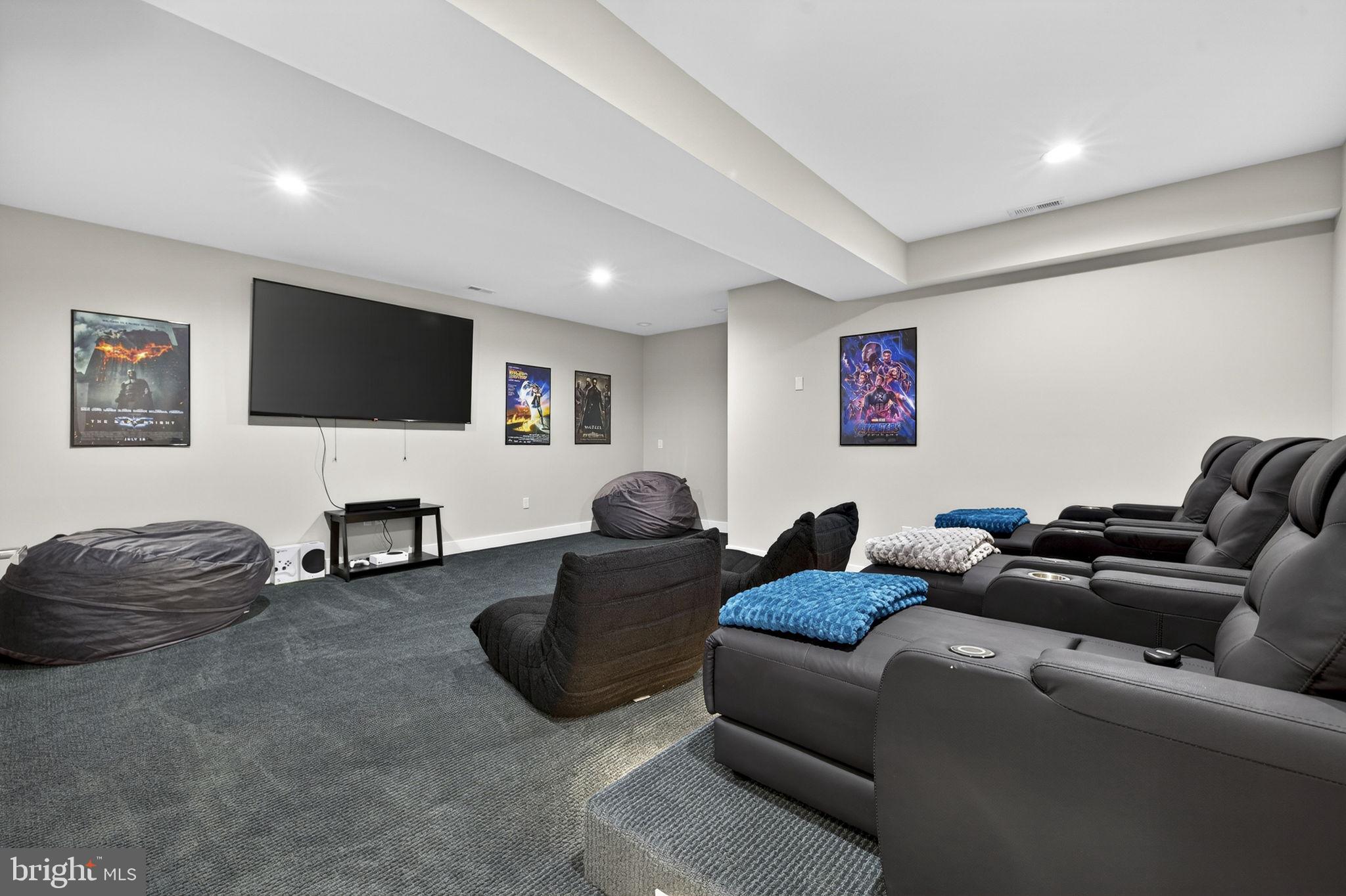 MILL RUN - Residential