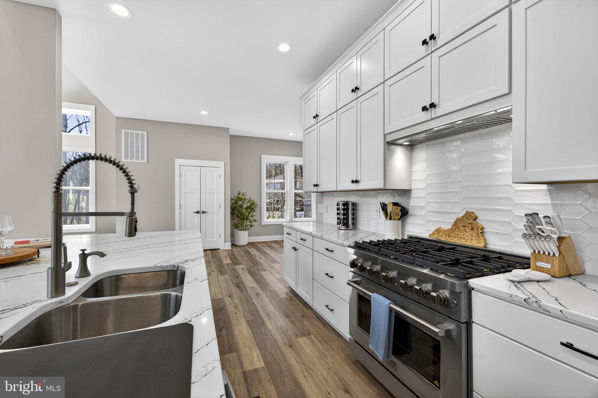 MILL RUN - Residential