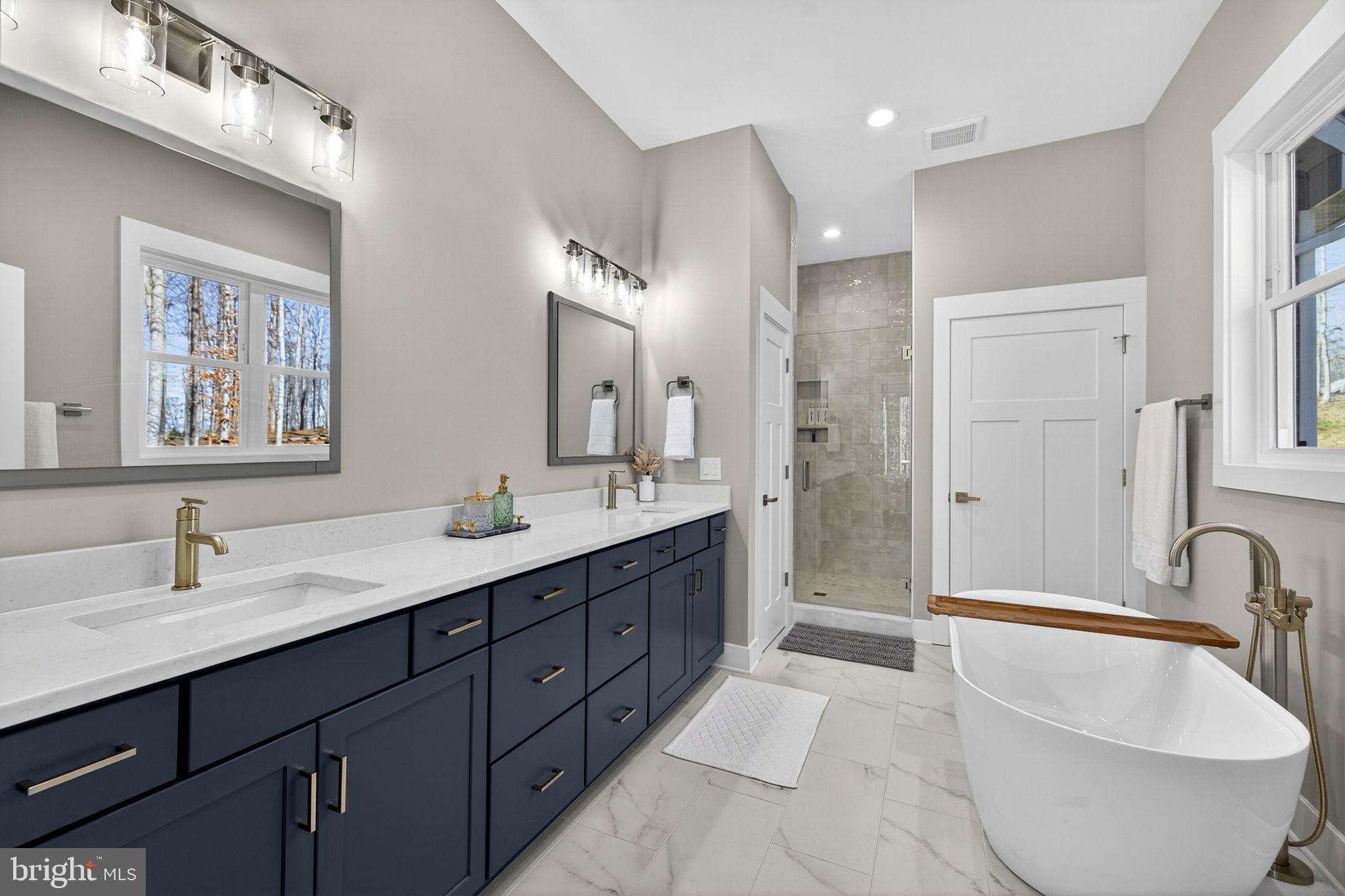 MILL RUN - Residential