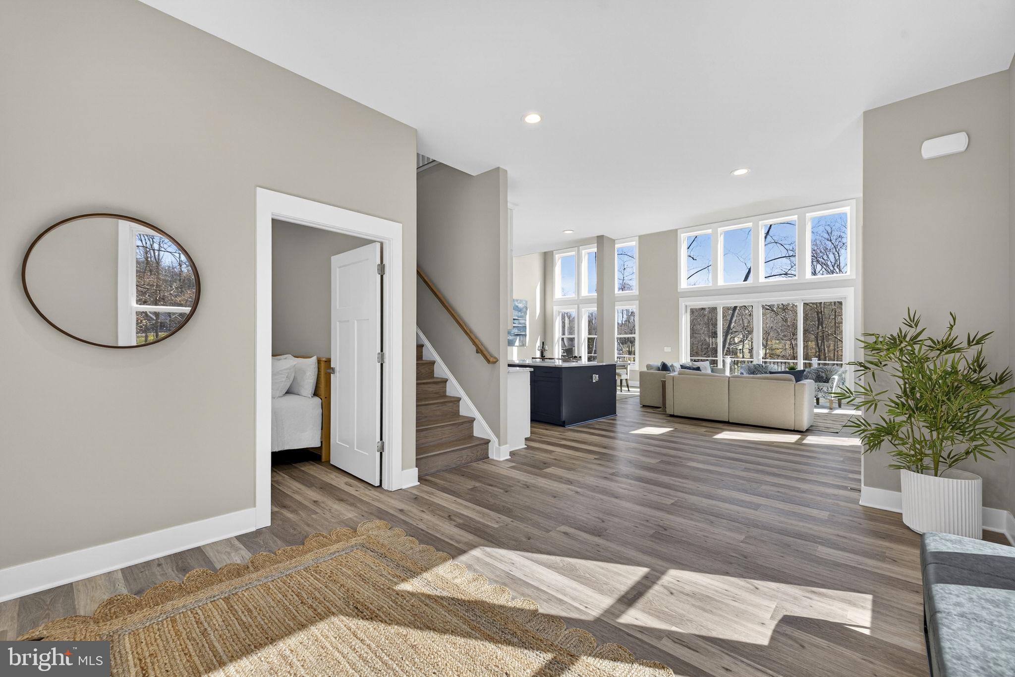 MILL RUN - Residential