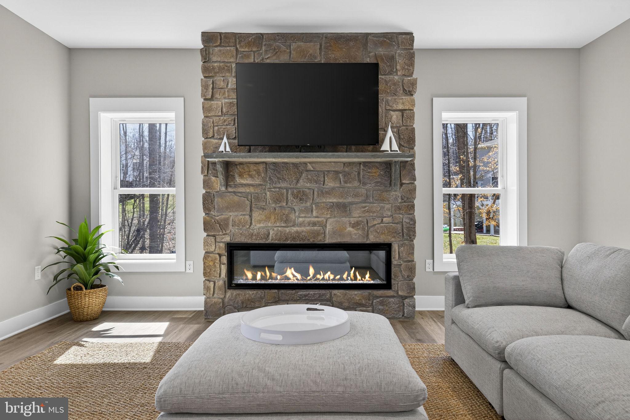 MILL RUN - Residential