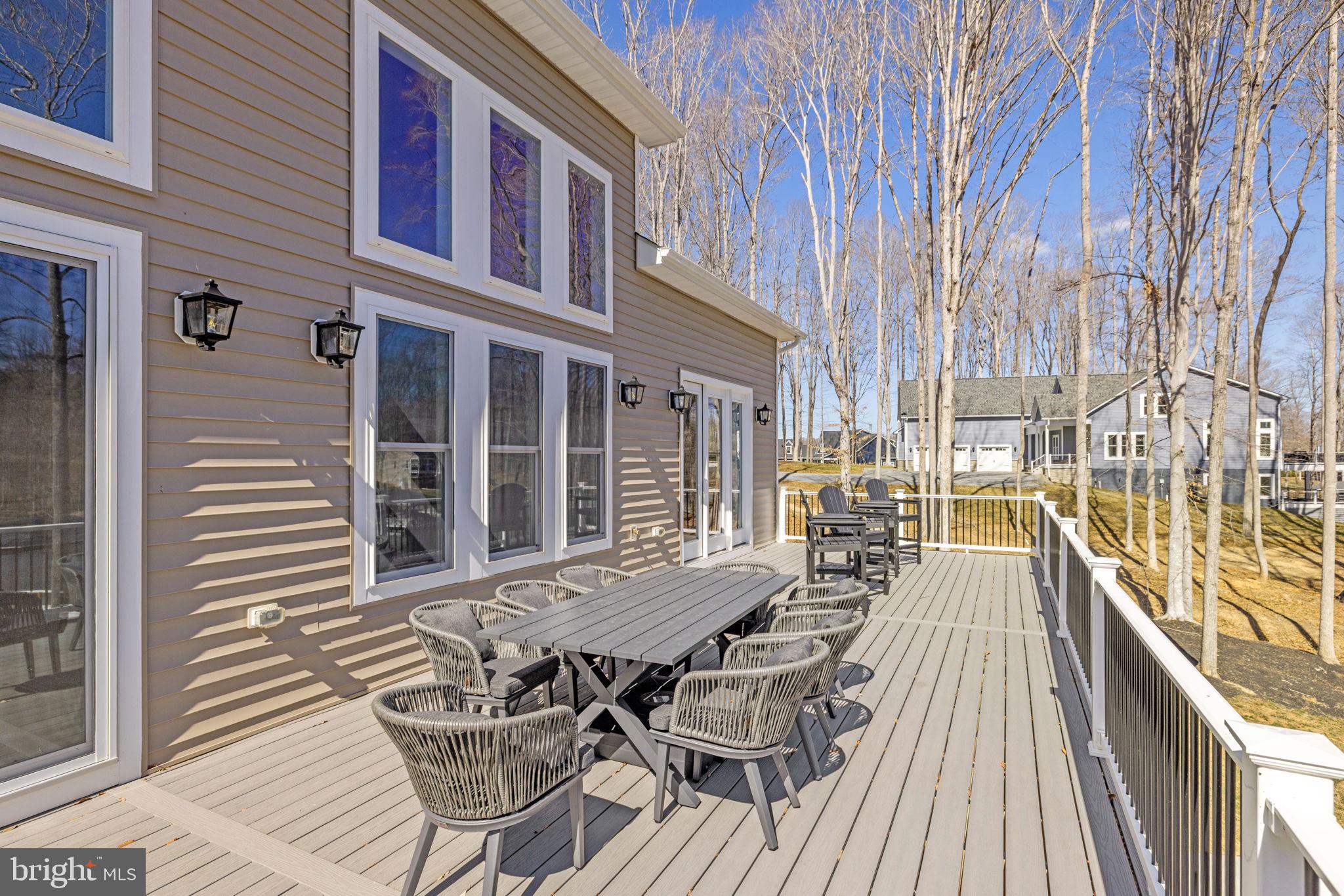 MILL RUN - Residential