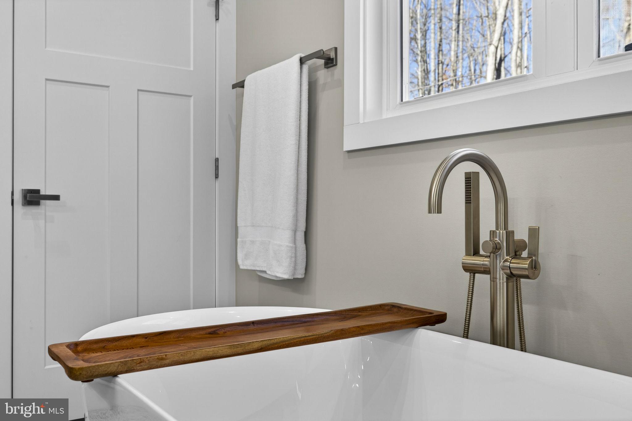 MILL RUN - Residential