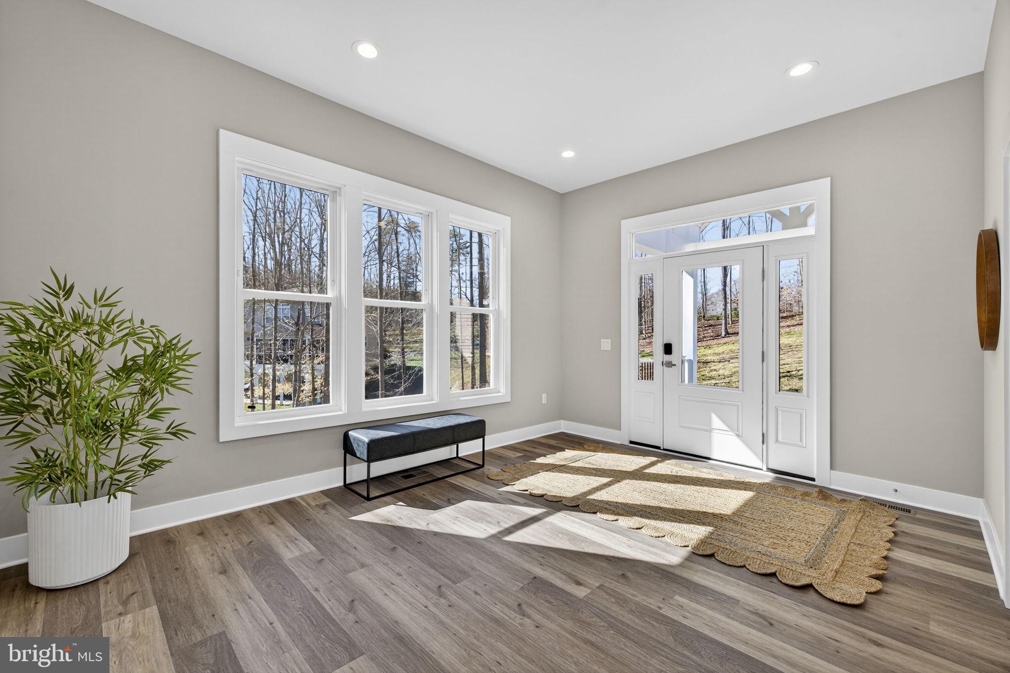 MILL RUN - Residential