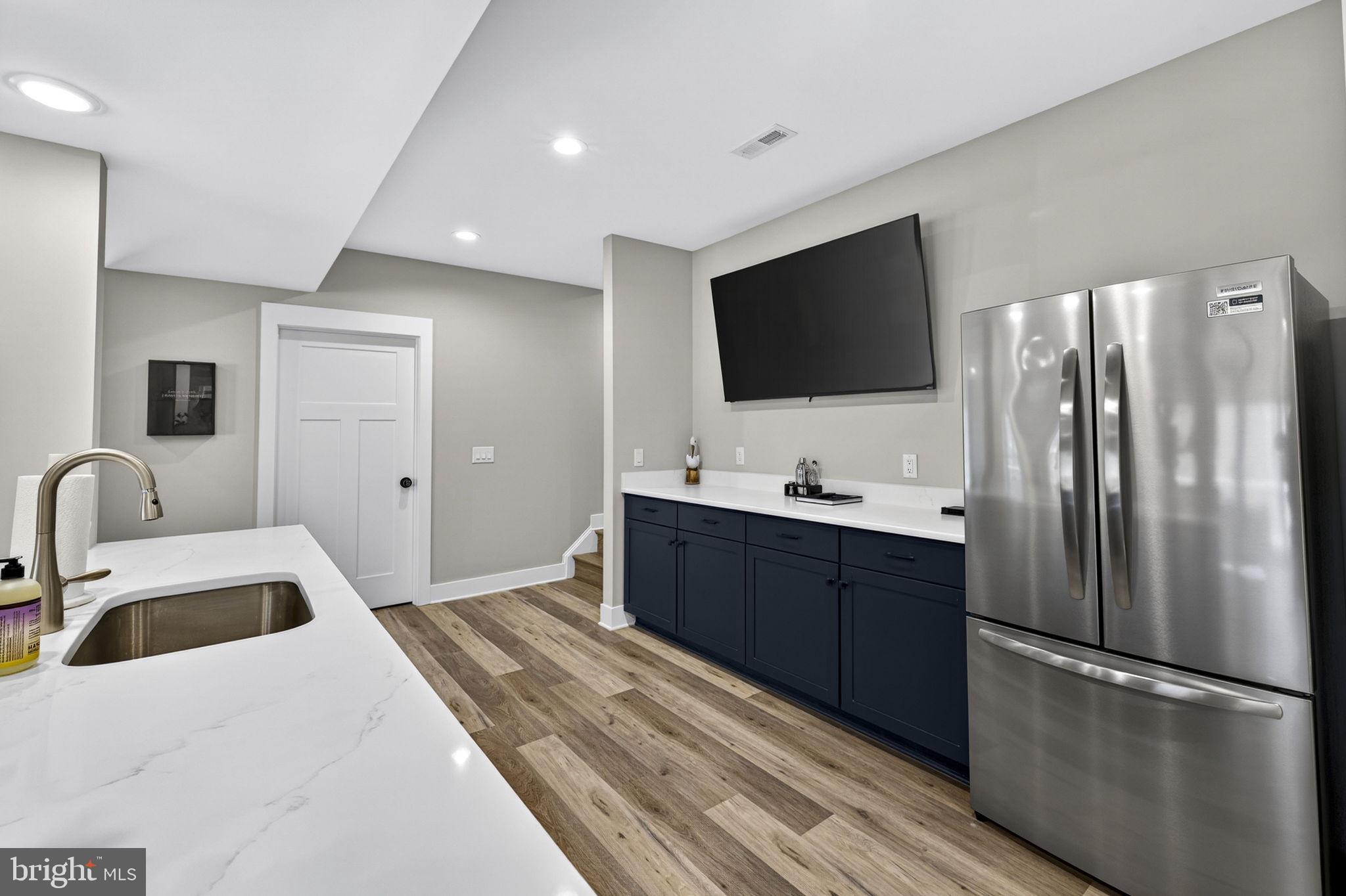 MILL RUN - Residential